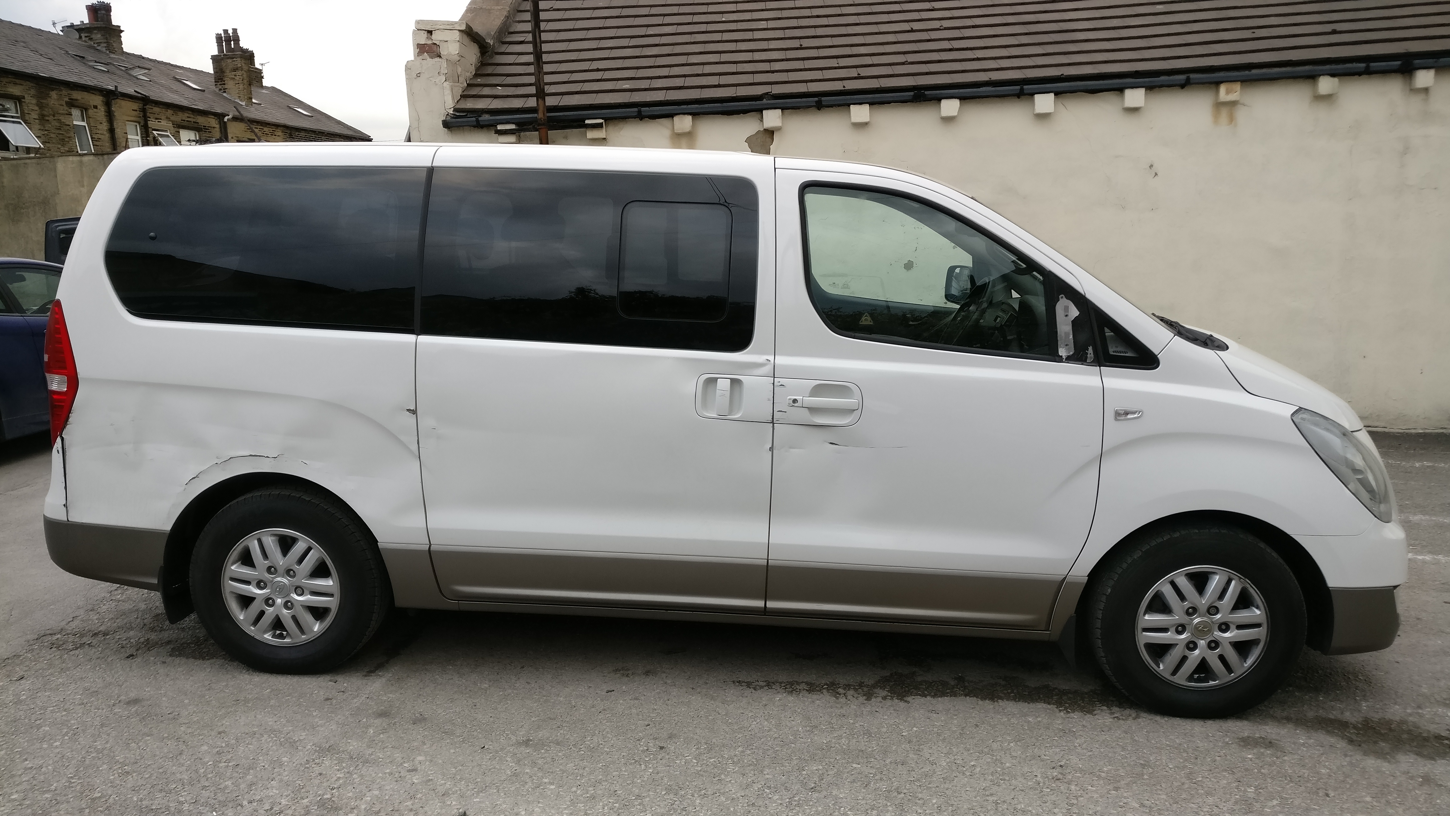 2017 HYUNDAI i800 SE 2.5 CRDi AUTO UNRECORDED DAMAGED REPAIRABLE SALVAGE