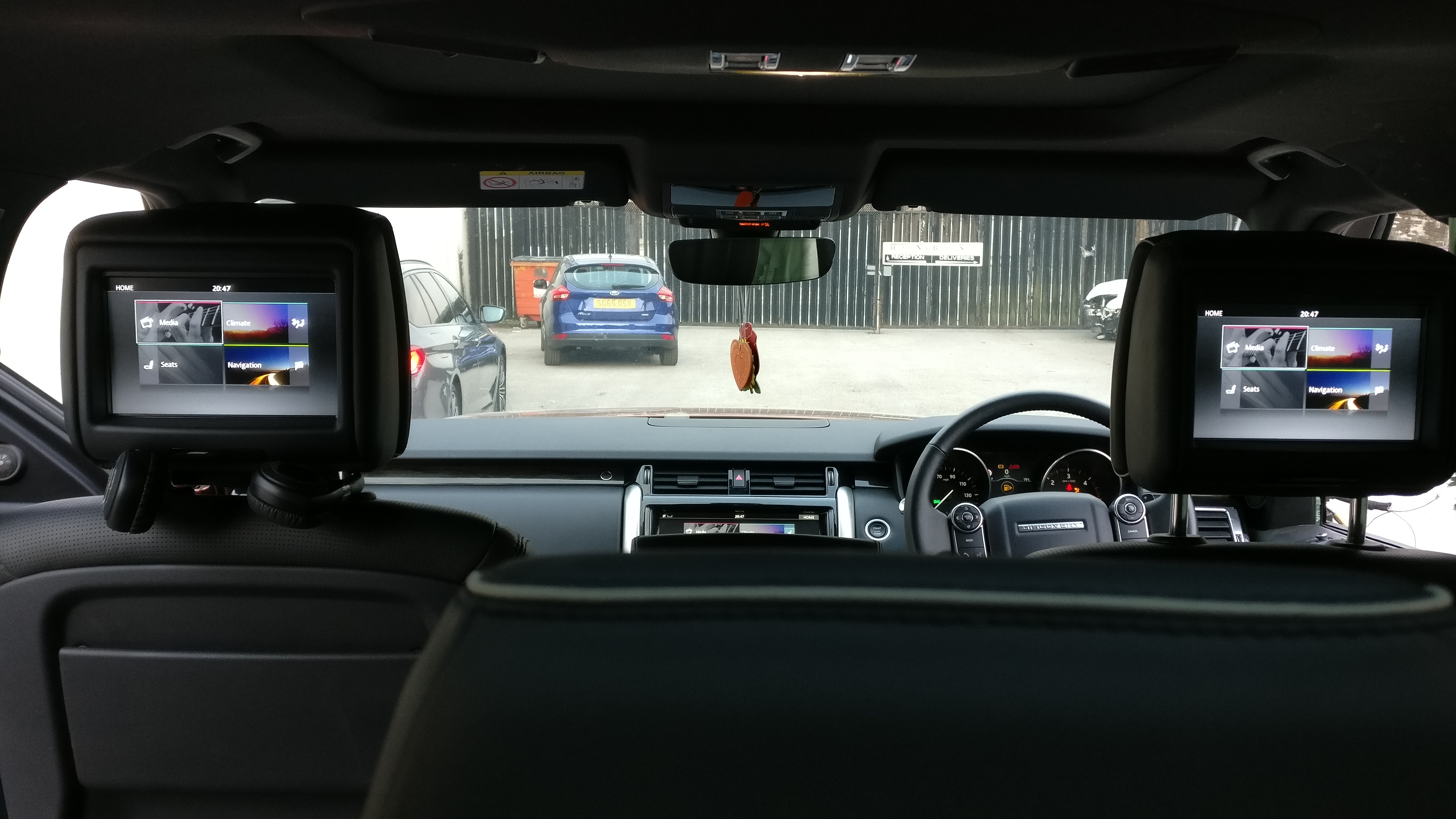 2017 LAND ROVER DISCOVERY HSE LUXURY 3.0 BLACK PACK UNRECORDED