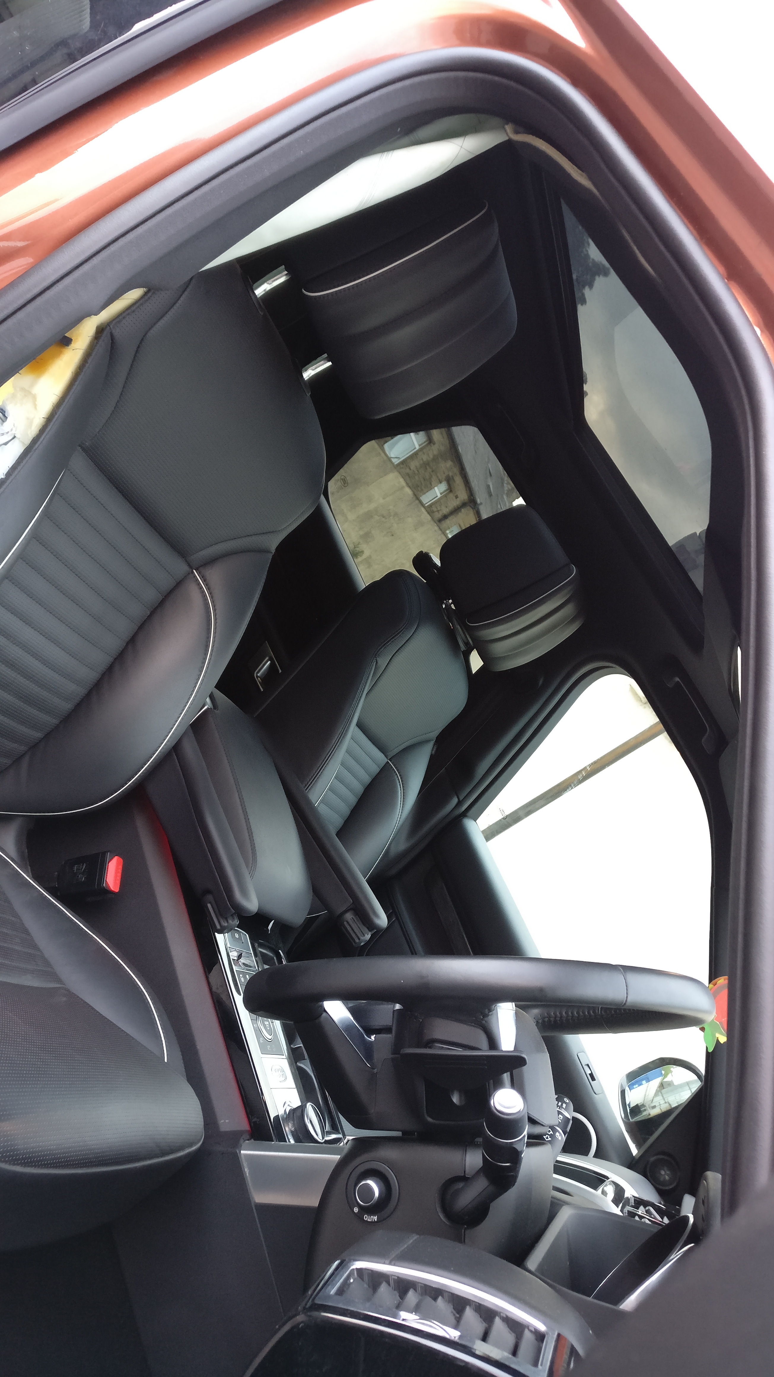 2017 LAND ROVER DISCOVERY HSE LUXURY 3.0 BLACK PACK UNRECORDED