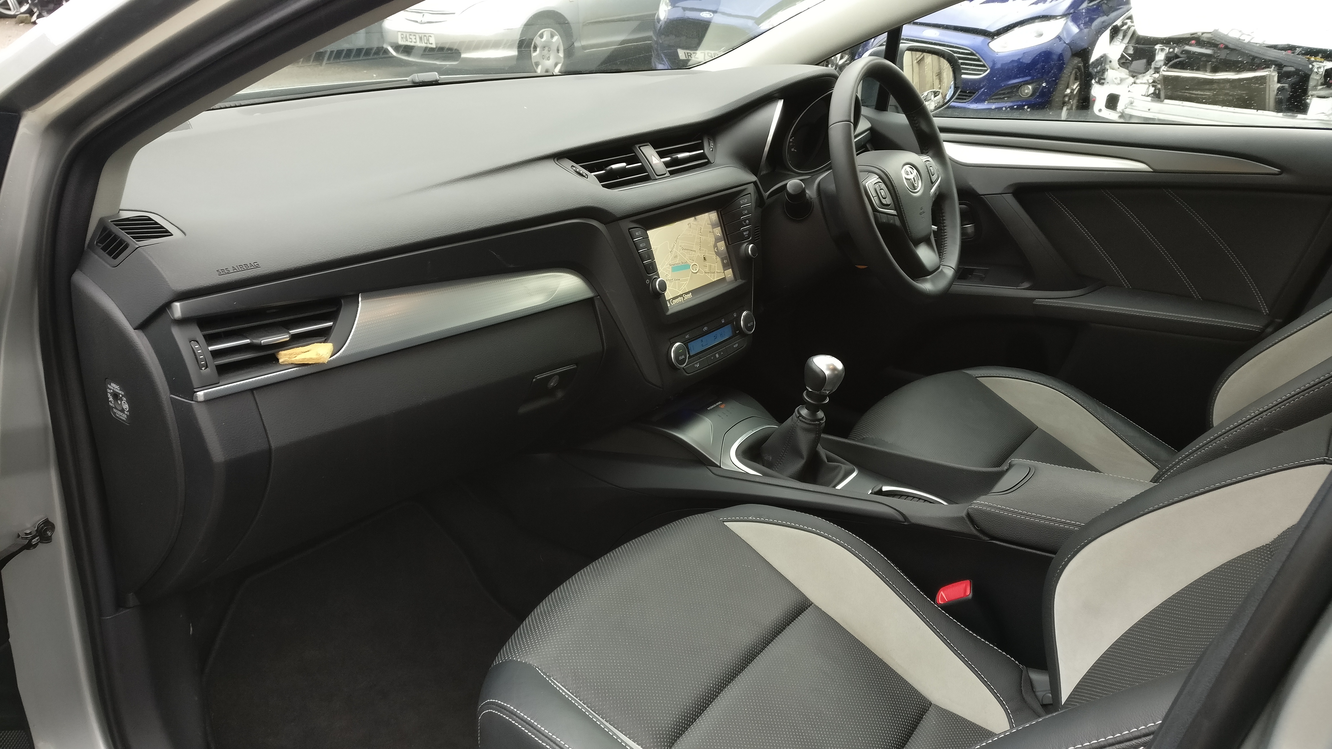 2017 67 TOYOTA AVENSIS DESIGN 2.0D-4D UNRECORDED DAMAGED SALVAGE