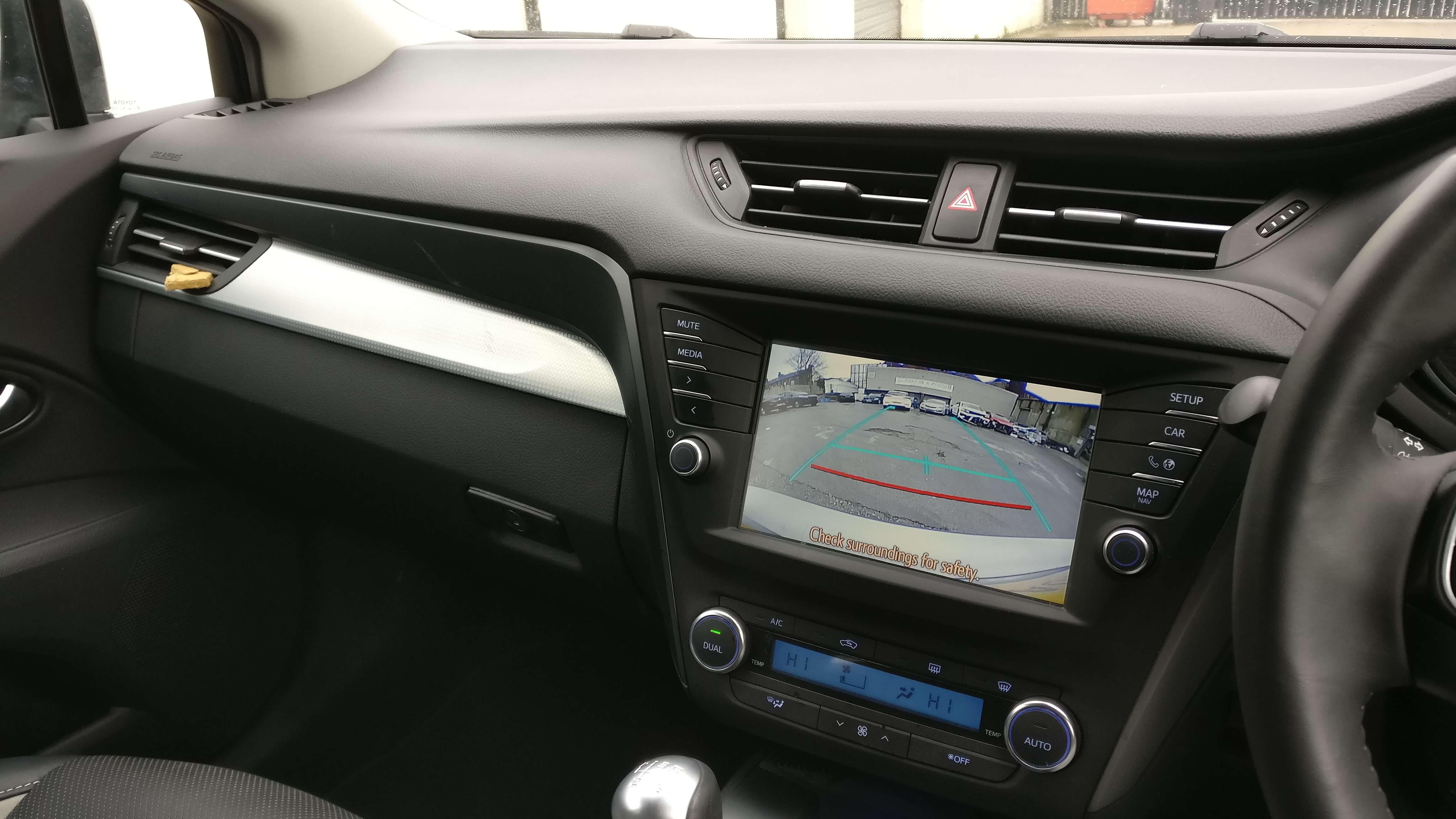 2017 67 TOYOTA AVENSIS DESIGN 2.0D-4D UNRECORDED DAMAGED SALVAGE