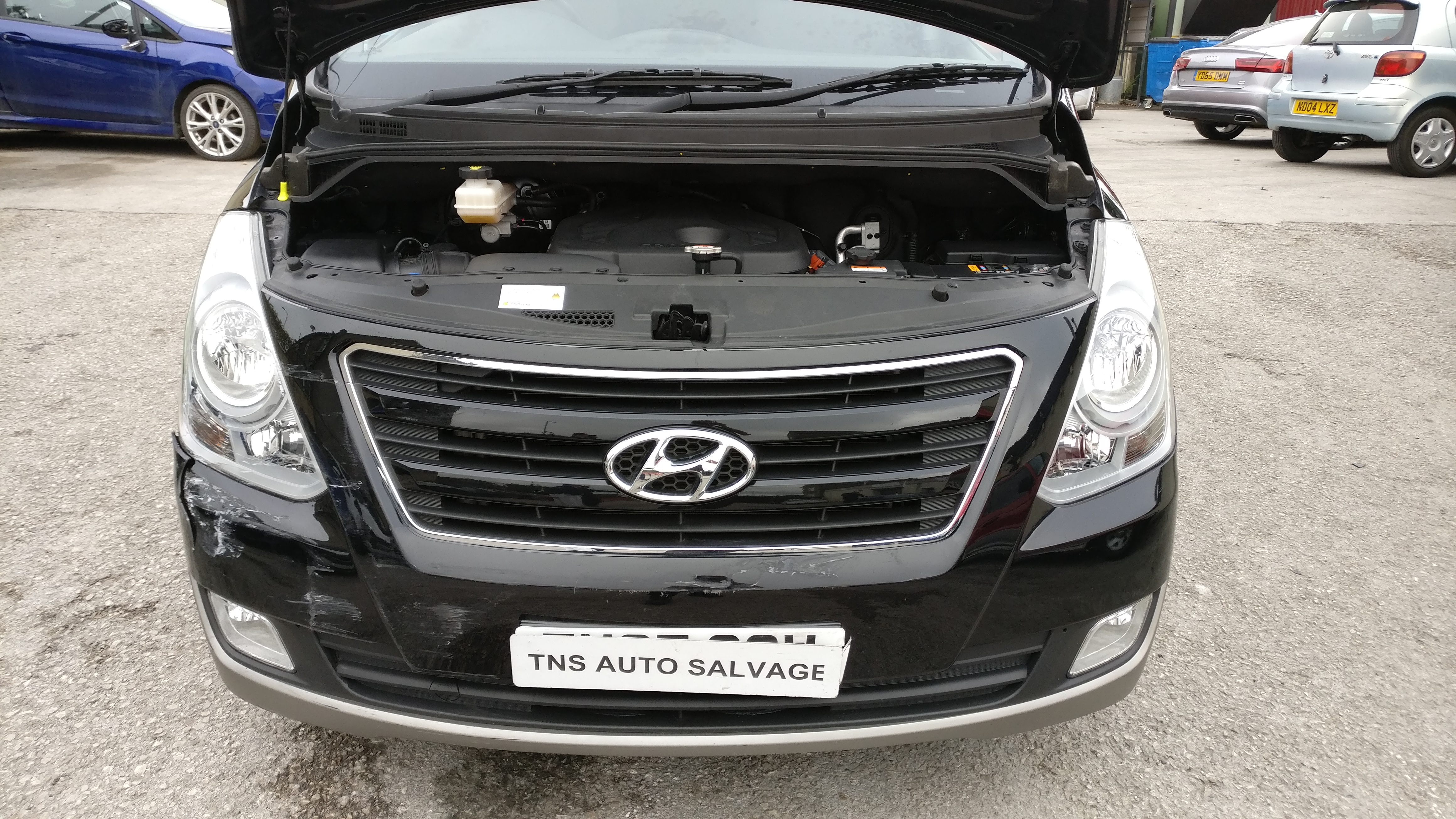 2017 67 HYUNDAI i800 SE NAV 2.5 CRDi UNRECORDED DAMAGED SALVAGE