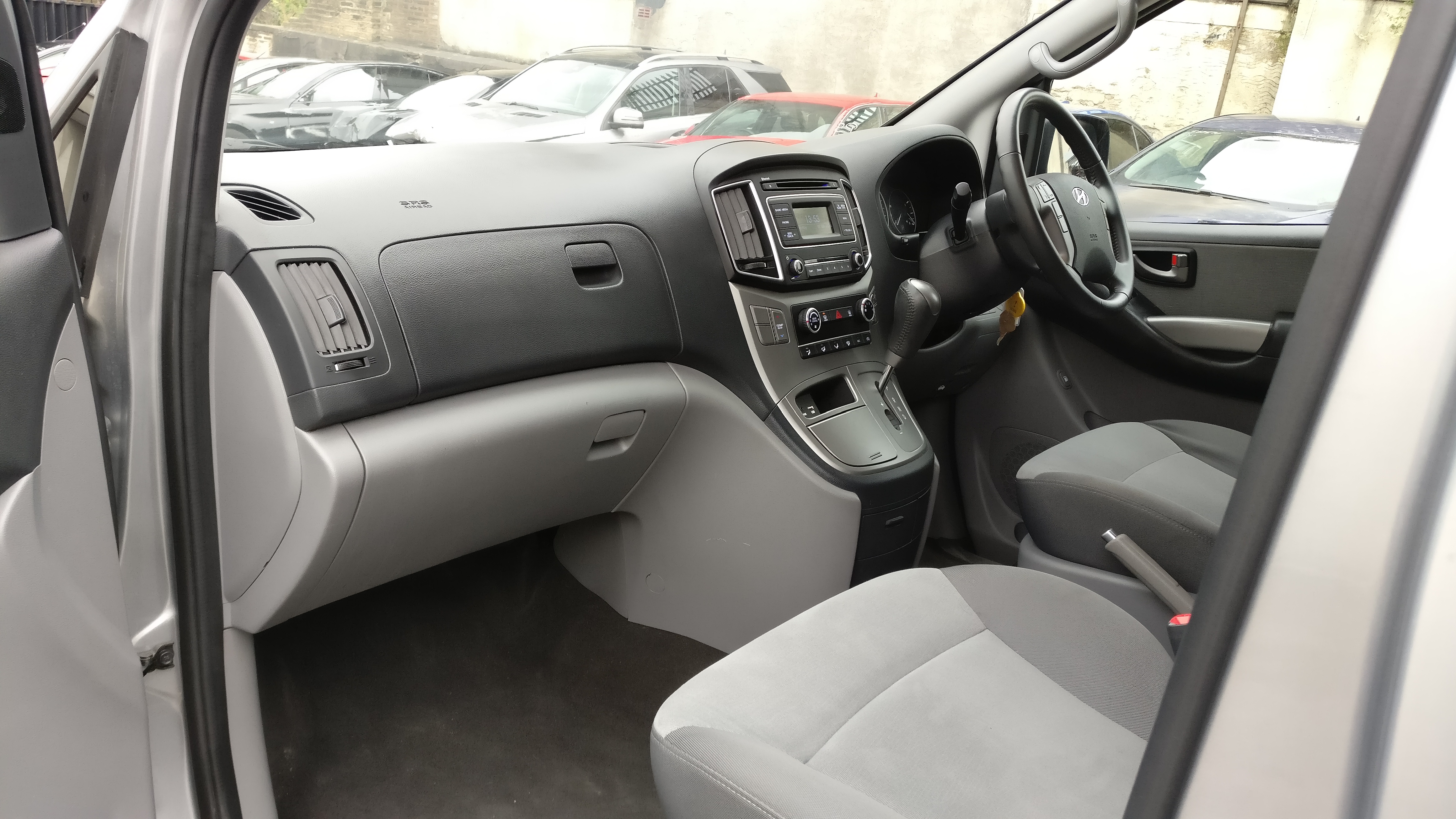 2017 HYUNDAI i800 SE 2.5 CRDi AUTO (170PS) UNRECORDED DAMAGED REPAIRABLE SALVAGE