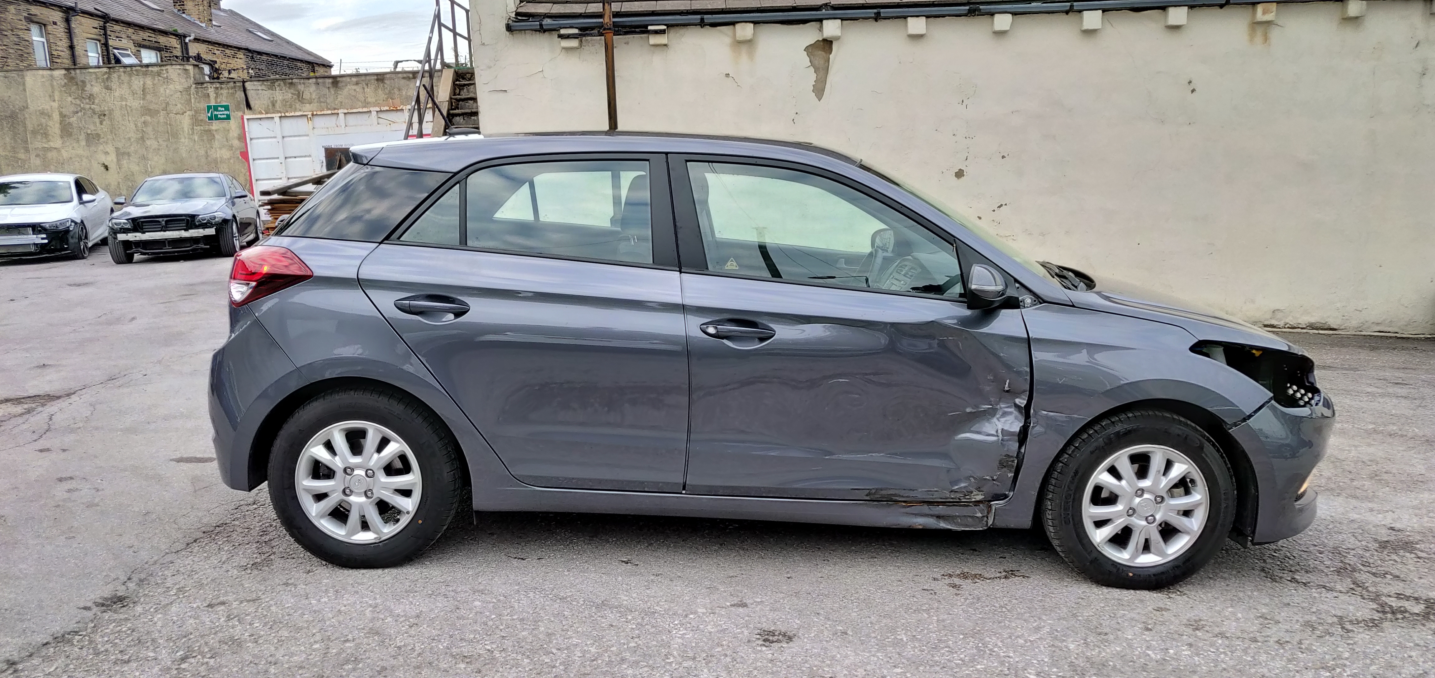 2017 67 HYUNDAI i20 1.2L SE MPI CAT S DAMAGED SALVAGE