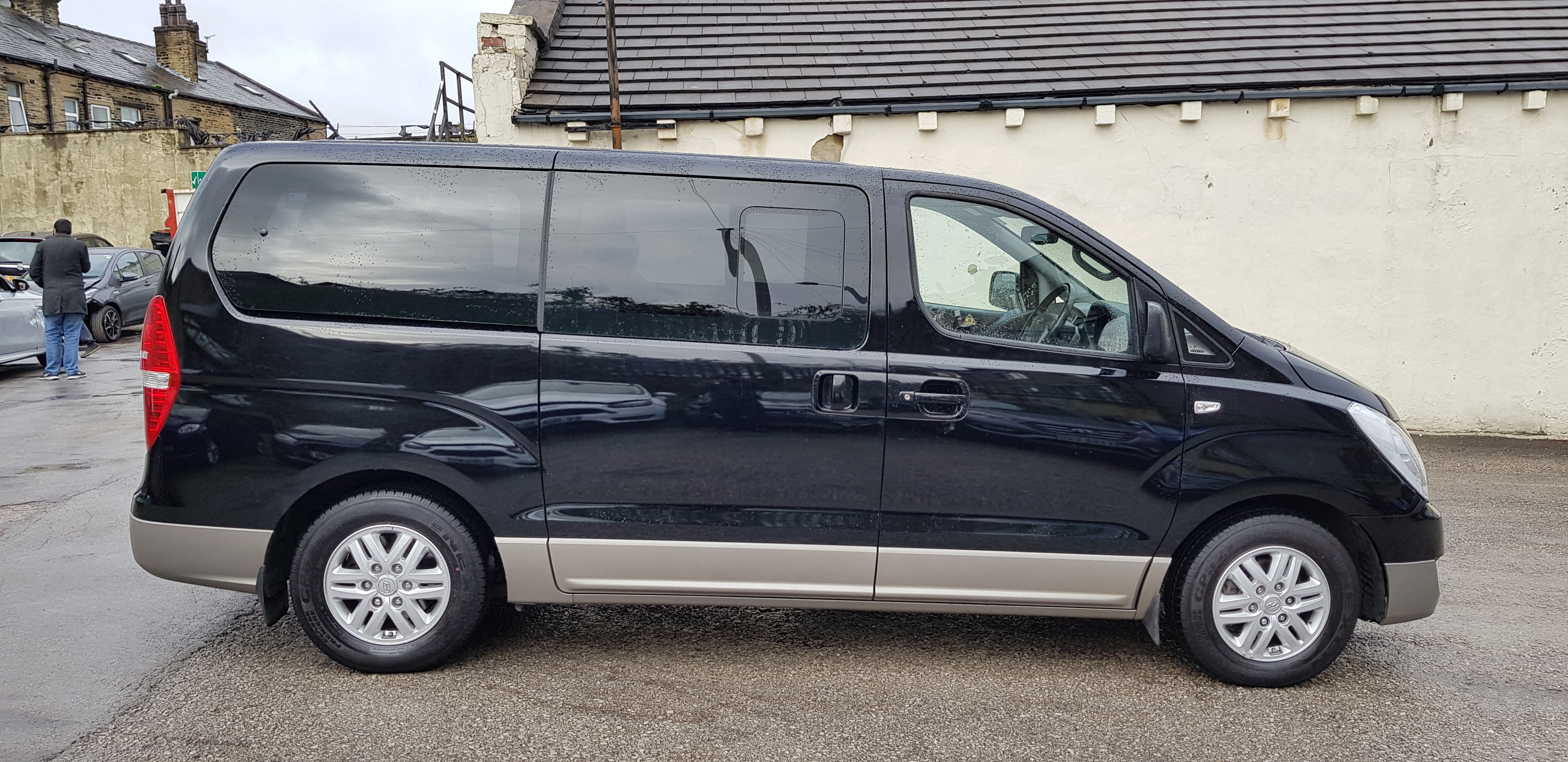 2017 17 HYUNDAI i800 SE 2.5 CRDi UNRECORDED DAMAGED SALVAGE