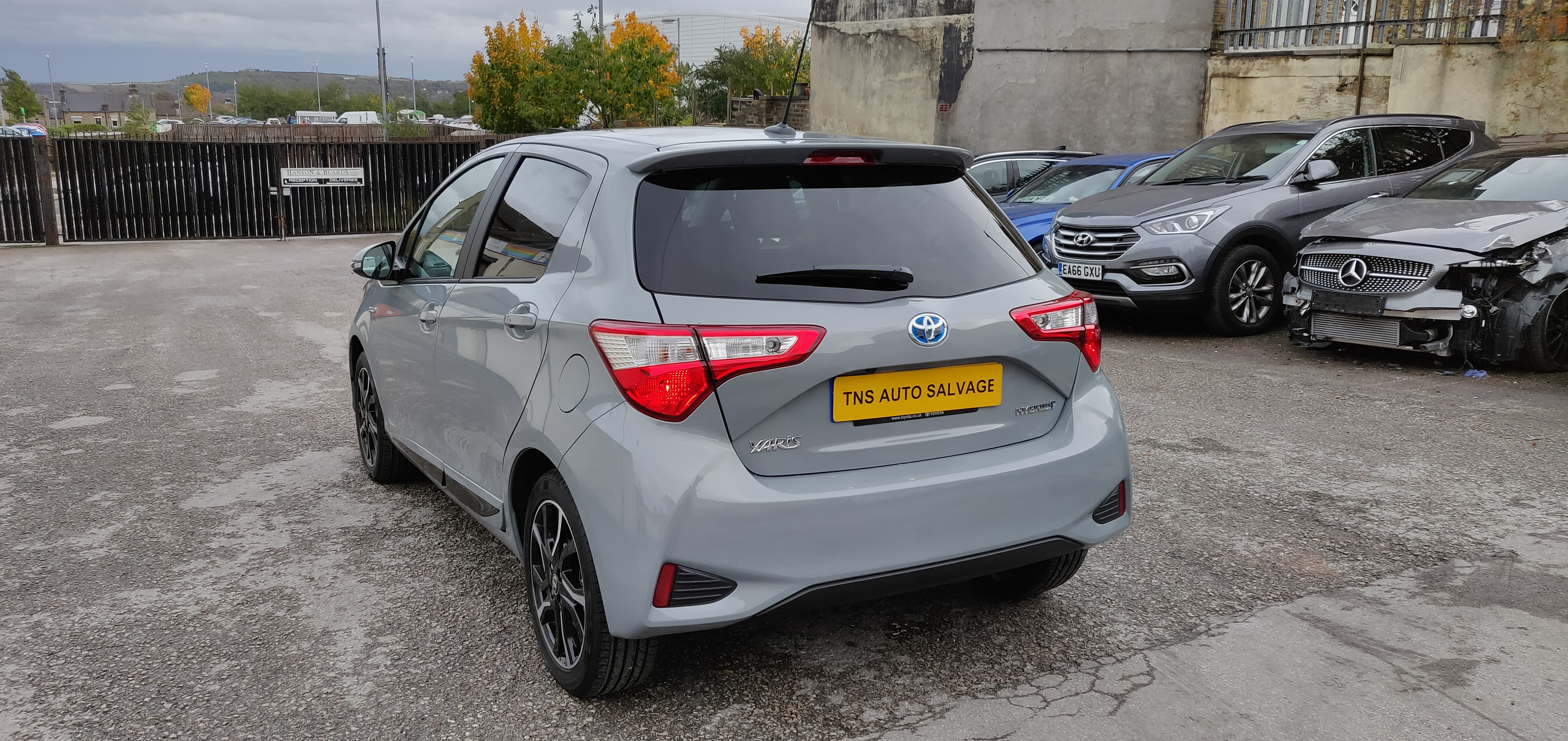 2018 18 TOYOTA YARIS DESIGN 1.5 VVT-i HEV CV HYBRID CAT S DAMAGED SALVAGE