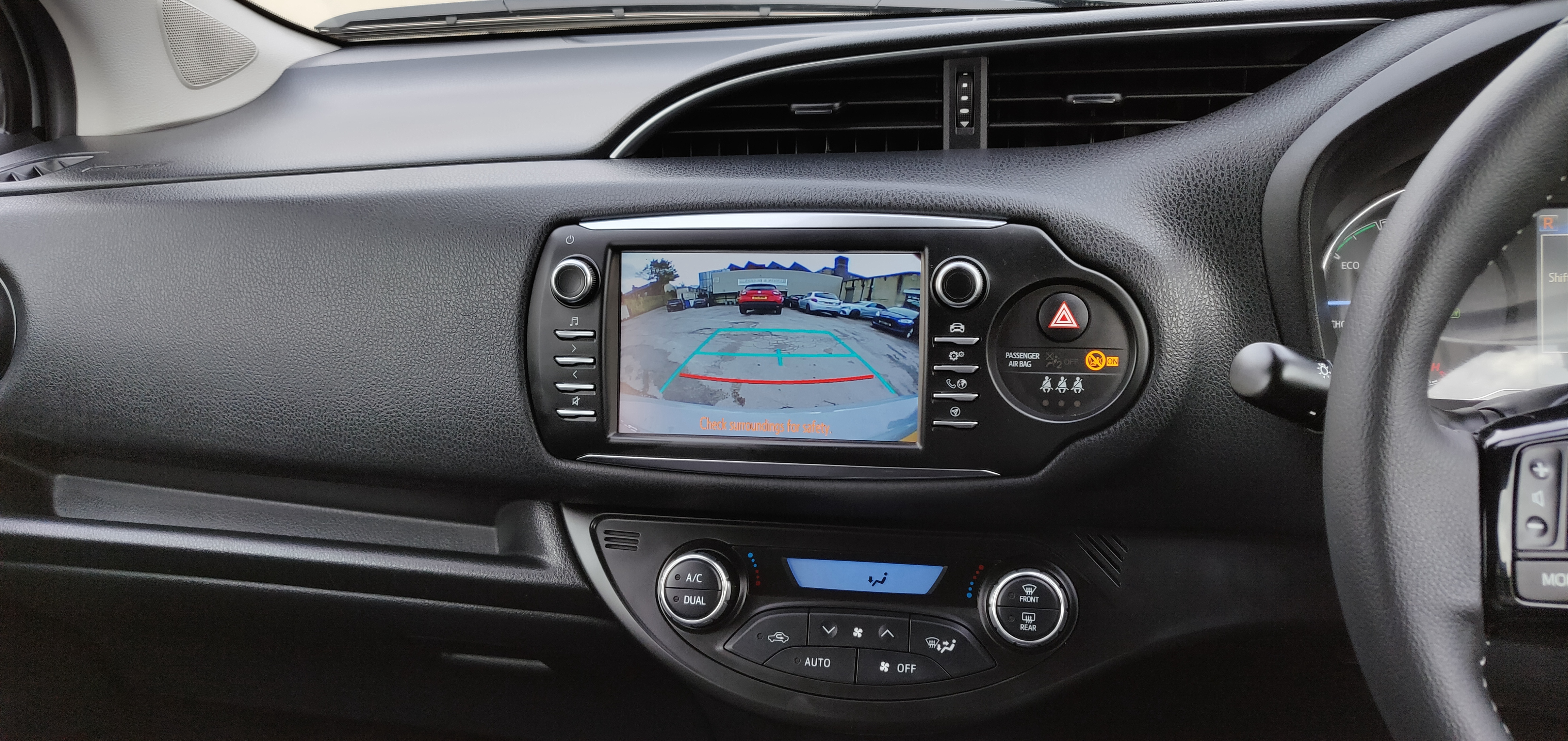 2018 18 TOYOTA YARIS DESIGN 1.5 VVT-i HEV CV HYBRID CAT S DAMAGED SALVAGE