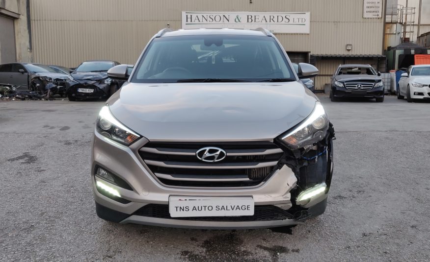 2017 17 HYUNDAI TUCSON 1.7 BLUE DRIVE SE NAV UNRECORDED DAMAGED SALVAGE