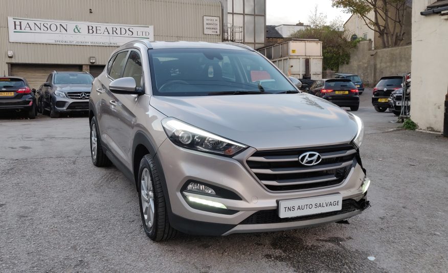 2017 17 HYUNDAI TUCSON 1.7 BLUE DRIVE SE NAV UNRECORDED DAMAGED SALVAGE