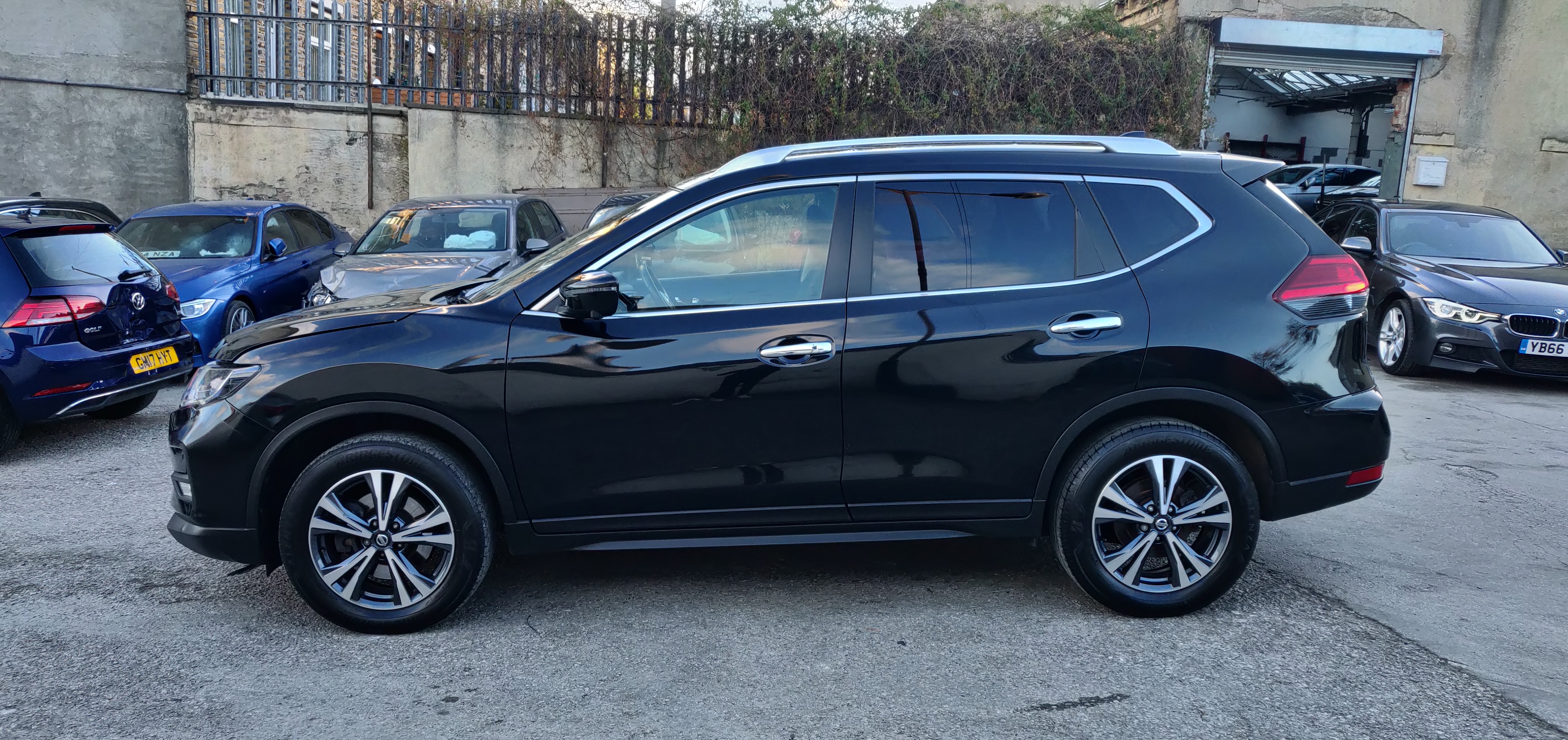 2017 67 NISSAN X-TRAIL N-CONNECTA 1.6 DCI CAT S DAMAGED SALVAGE