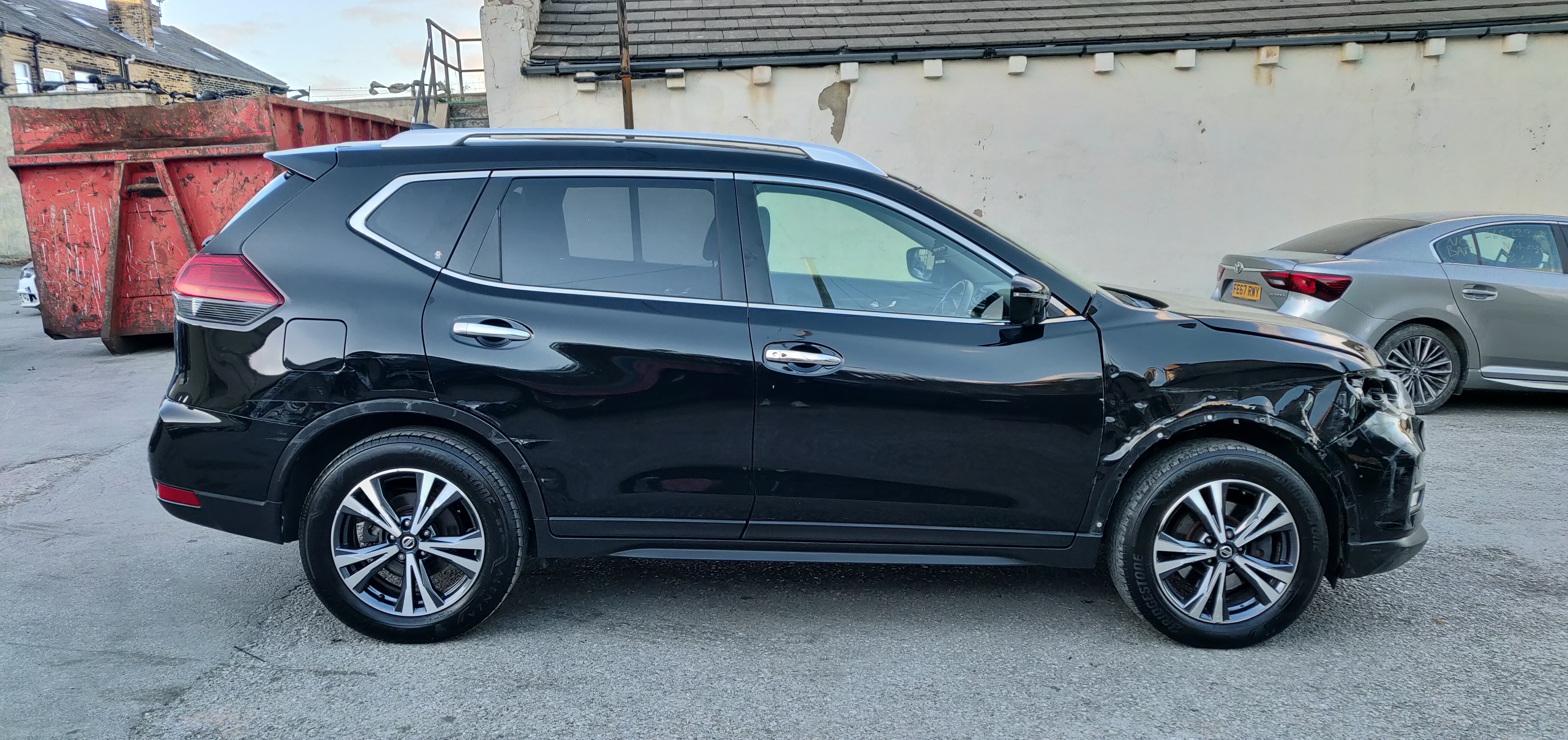 2017 67 NISSAN X-TRAIL N-CONNECTA 1.6 DCI CAT S DAMAGED SALVAGE