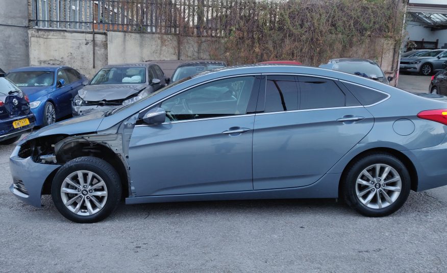 2017 HYUNDAI i40 SE NAV 1.7 CRDi BLUE DRIVE UNRECORDED DAMAGED SALVAGE