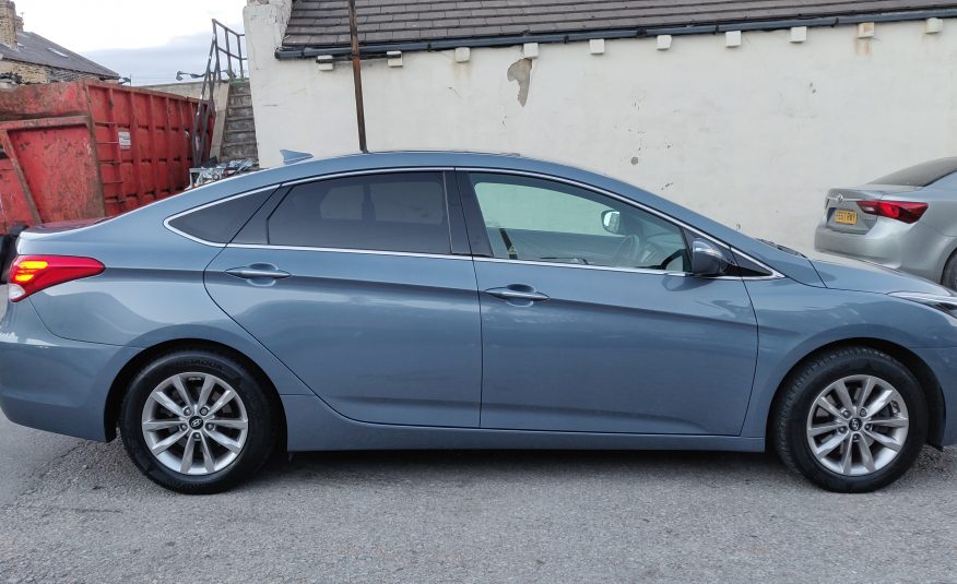 2017 HYUNDAI i40 SE NAV 1.7 CRDi BLUE DRIVE UNRECORDED DAMAGED SALVAGE