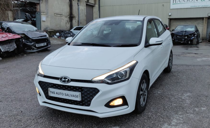 2018 68 HYUNDAI i20 1.2L SE MPI NEW SHAPE CAT S DAMAGED SALVAGE