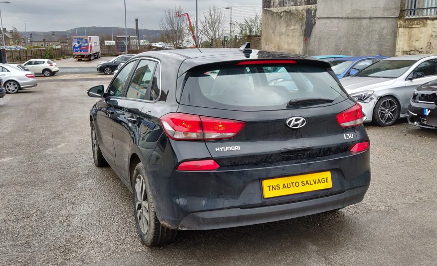 2018 HYUNDAI i30 1.6 CRDi SE NAV BLUE DRIVE UNRECORDED DAMAGED SALVAGE