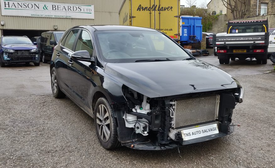 2018 HYUNDAI i30 1.6 CRDi SE NAV BLUE DRIVE UNRECORDED DAMAGED SALVAGE