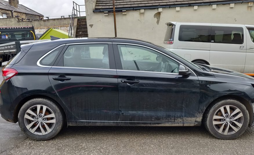 2018 HYUNDAI i30 1.6 CRDi SE NAV BLUE DRIVE UNRECORDED DAMAGED SALVAGE