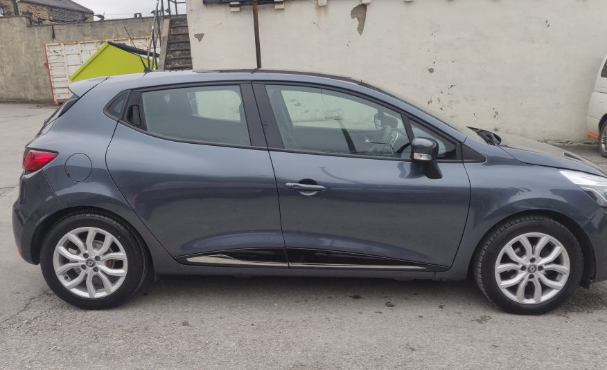 2017 RENAULT CLIO 1.2 TCe DYNAMIQUE NAV CAT N DAMAGED SALVAGE