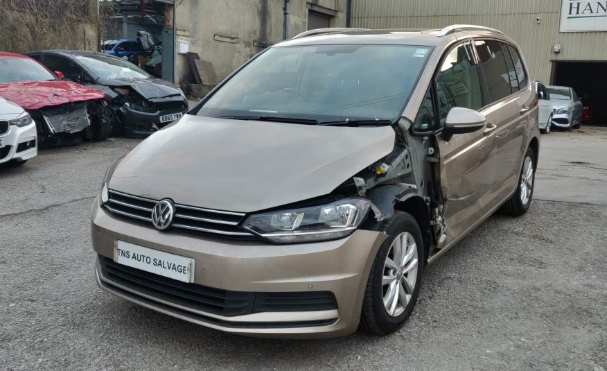 2017 VOLKSWAGEN TOURAN SE AUTO 2.0 TDI DSG BLUEMOTION CAT S DAMAGED SALVAGE