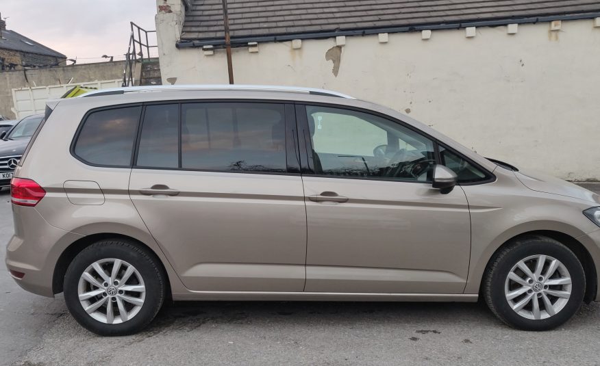 2017 VOLKSWAGEN TOURAN SE AUTO 2.0 TDI DSG BLUEMOTION CAT S DAMAGED SALVAGE