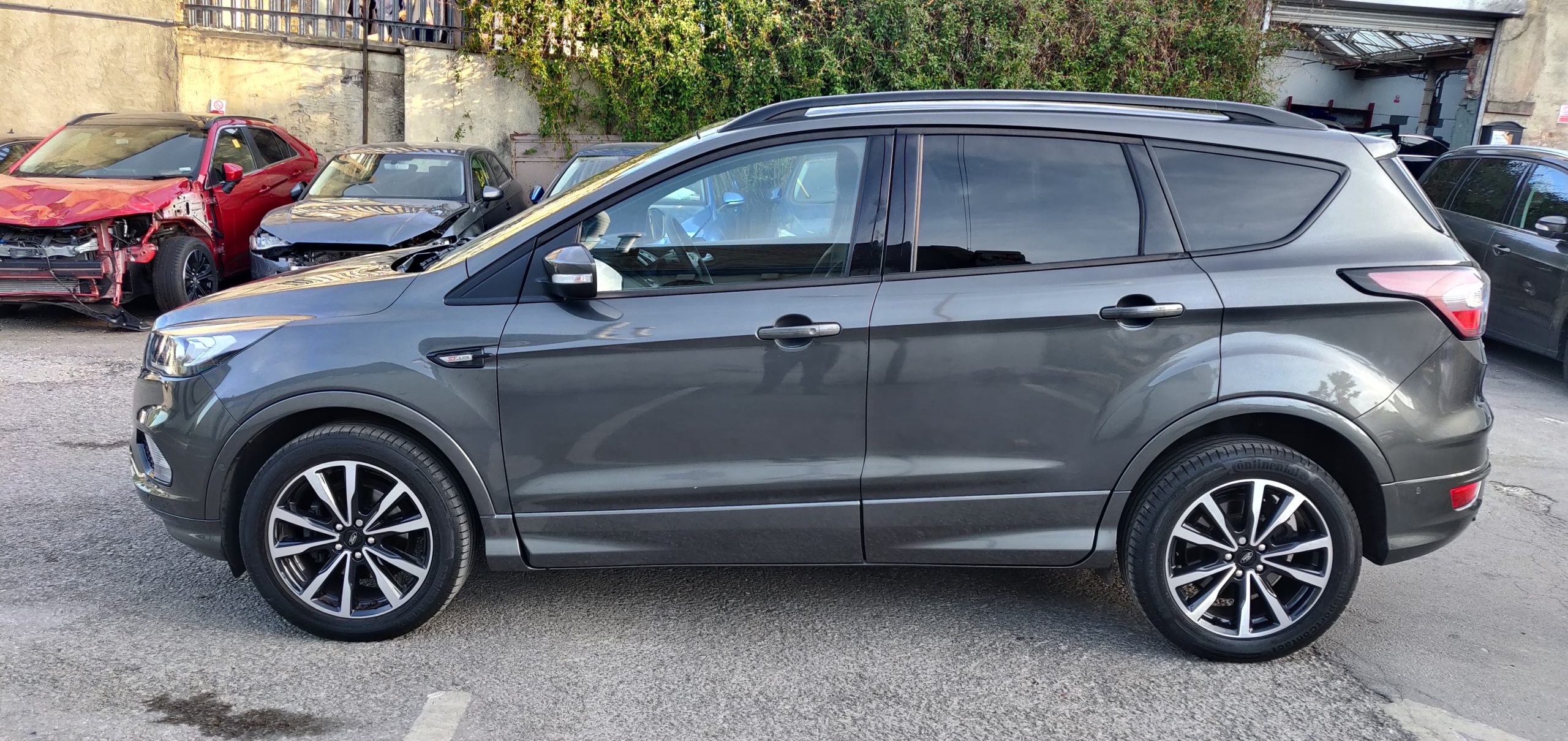 2019 69 FORD KUGA ST-LINE 1.5i AUTO CAT S DAMAGED SALVAGE