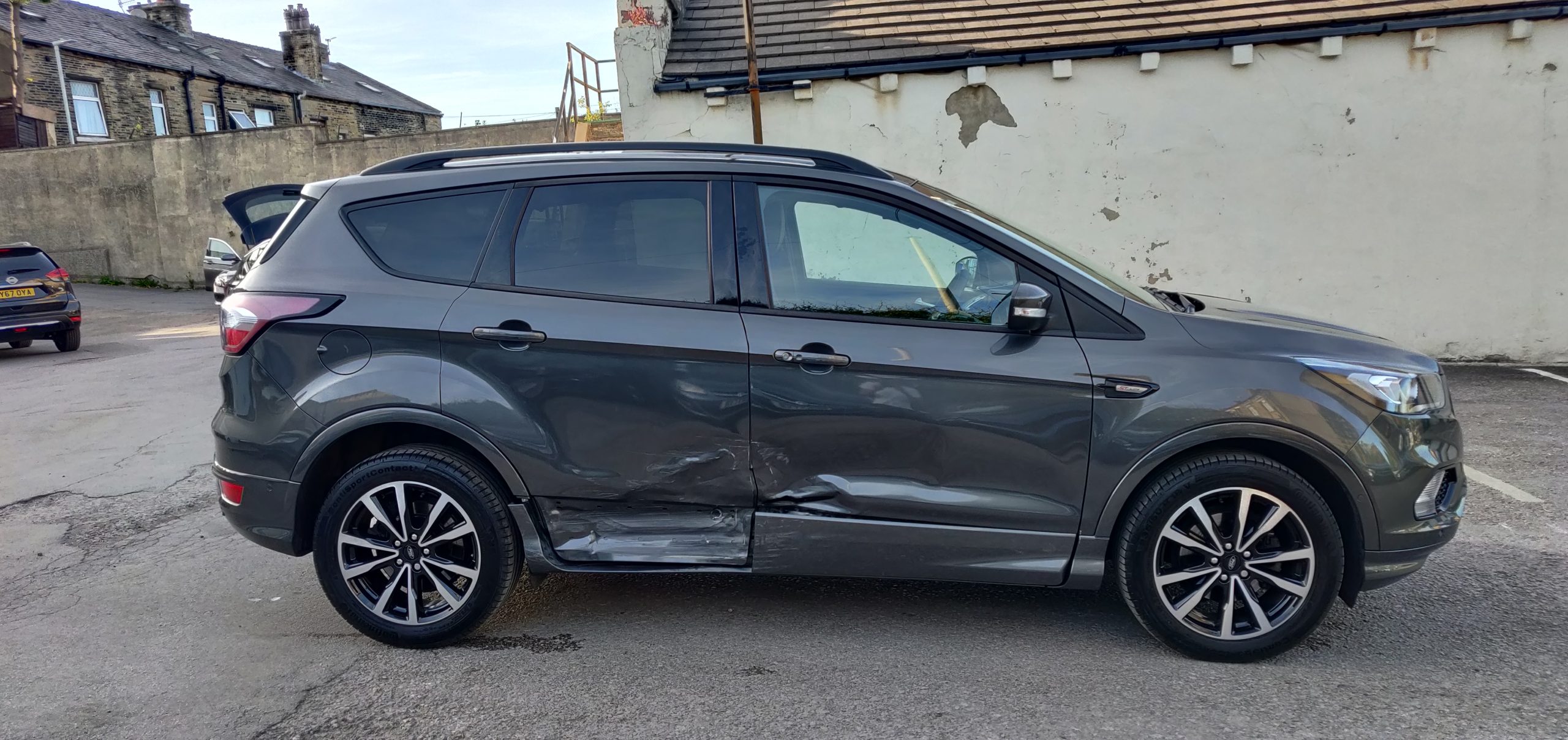 2019 69 FORD KUGA ST-LINE 1.5i AUTO CAT S DAMAGED SALVAGE