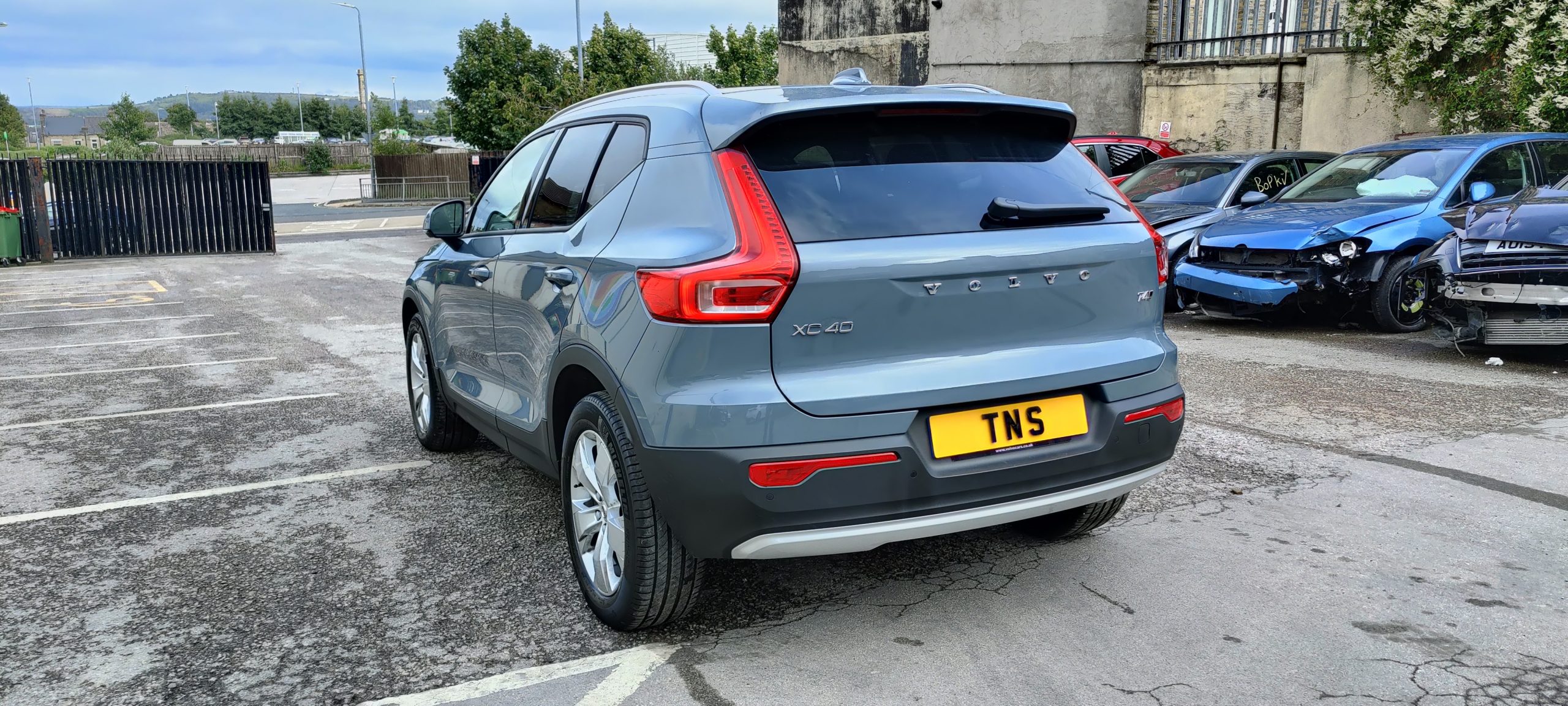 2020 20 VOLVO XC40 2.0i T4 MOMENTUM AWD AUTO UNRECORDED DAMAGED SALVAGE