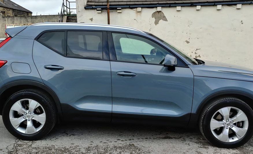 2020 20 VOLVO XC40 2.0i T4 MOMENTUM AWD AUTO UNRECORDED DAMAGED SALVAGE