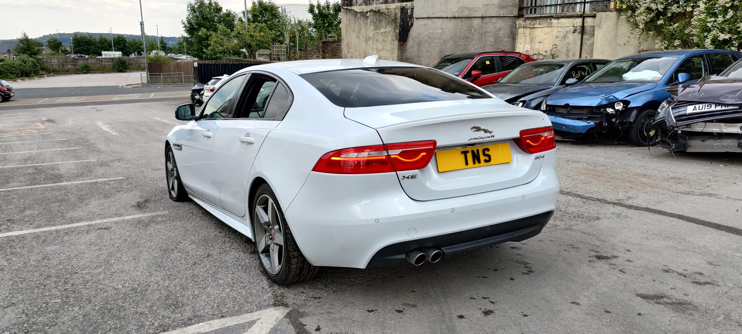 2018 68 JAGUAR XE 2.0D R-SPORT AUTO UNRECORDED DAMAGED SALVAGE