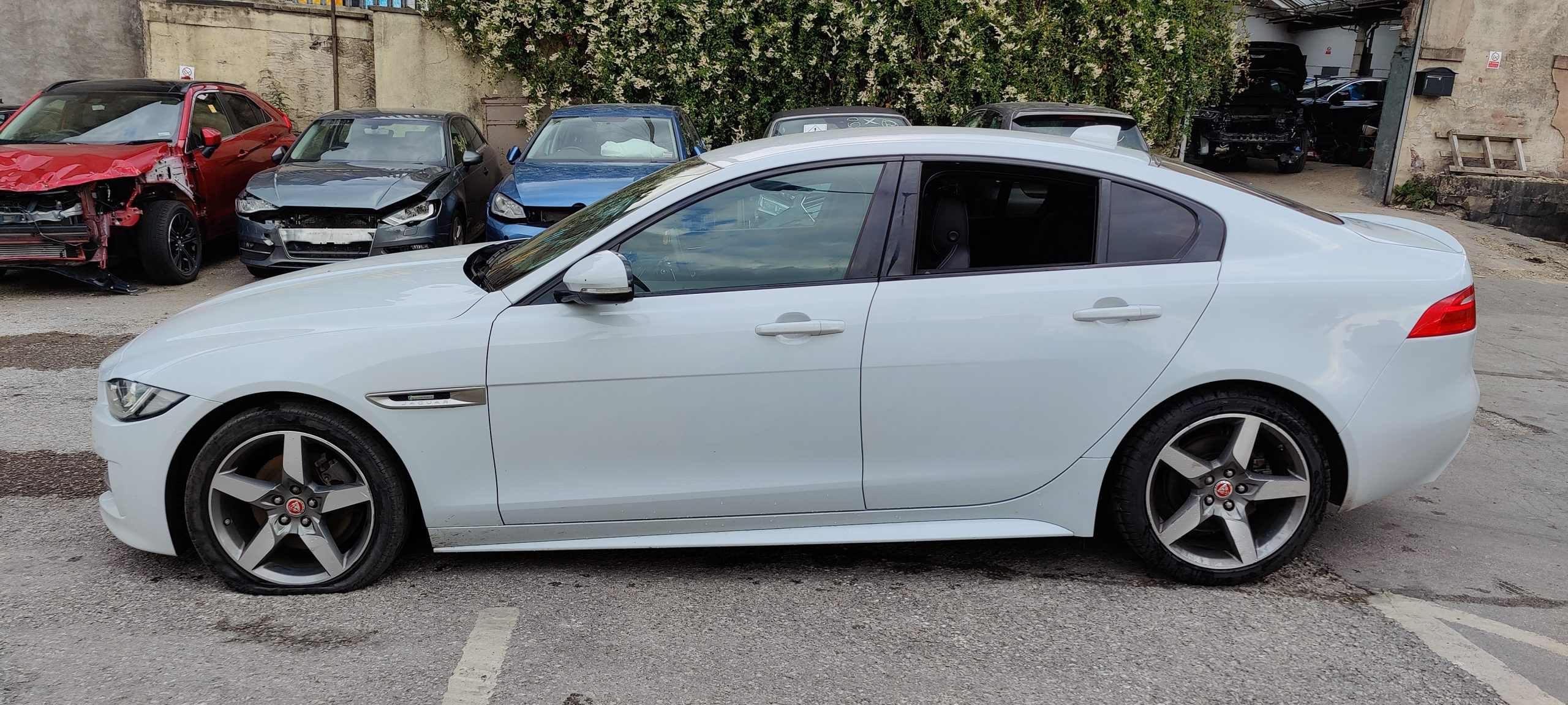 2018 68 JAGUAR XE 2.0D R-SPORT AUTO UNRECORDED DAMAGED SALVAGE