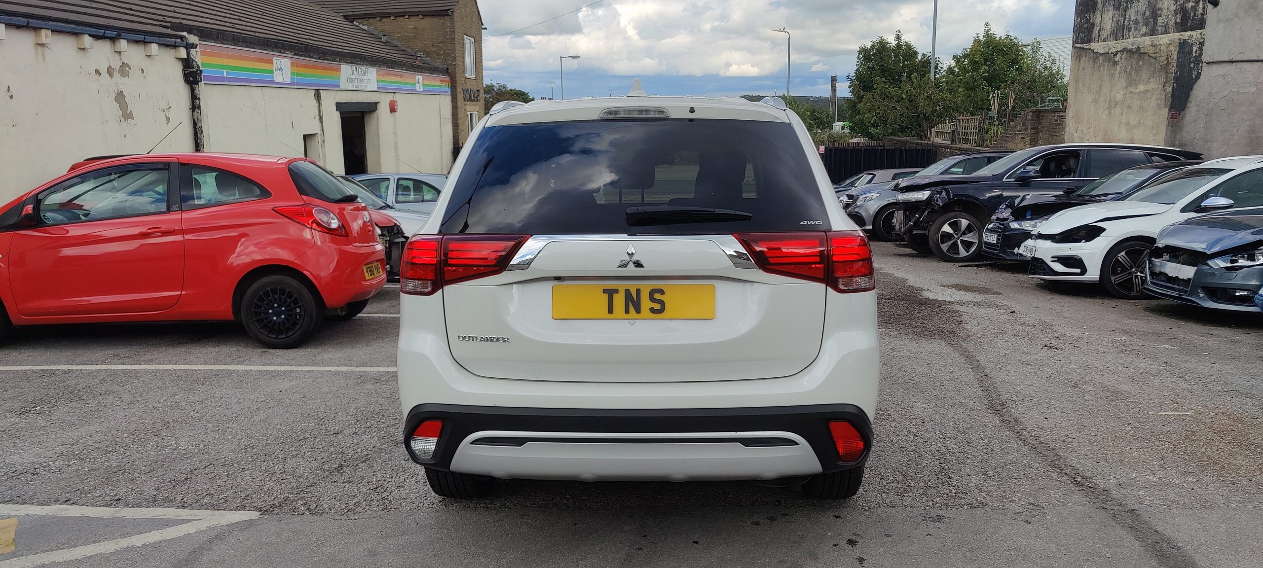 2020 MITSUBISHI OUTLANDER EXCEED 2.0 CVT 4X4 AUTO UNRECORDED DAMAGED SALVAGE