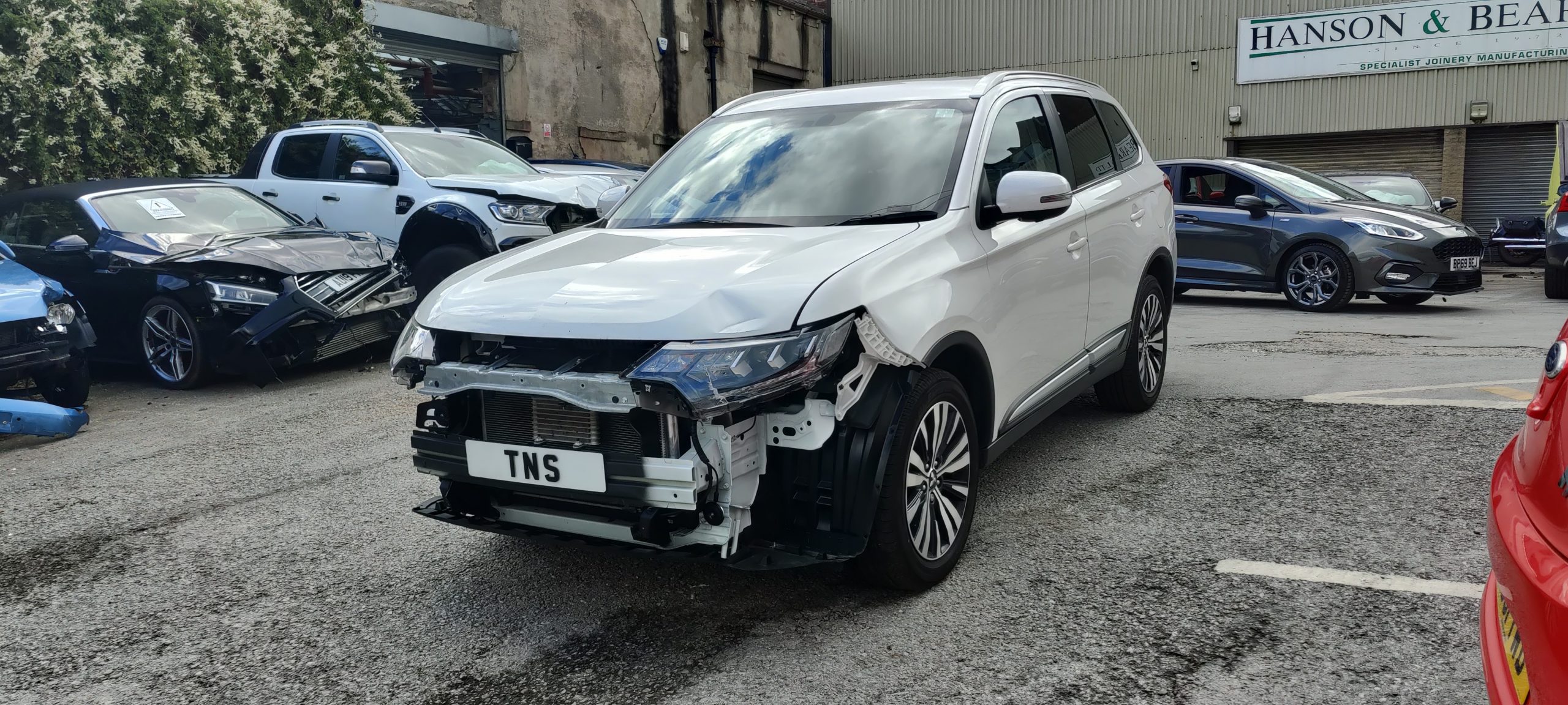 2020 MITSUBISHI OUTLANDER EXCEED 2.0 CVT 4X4 AUTO UNRECORDED DAMAGED SALVAGE