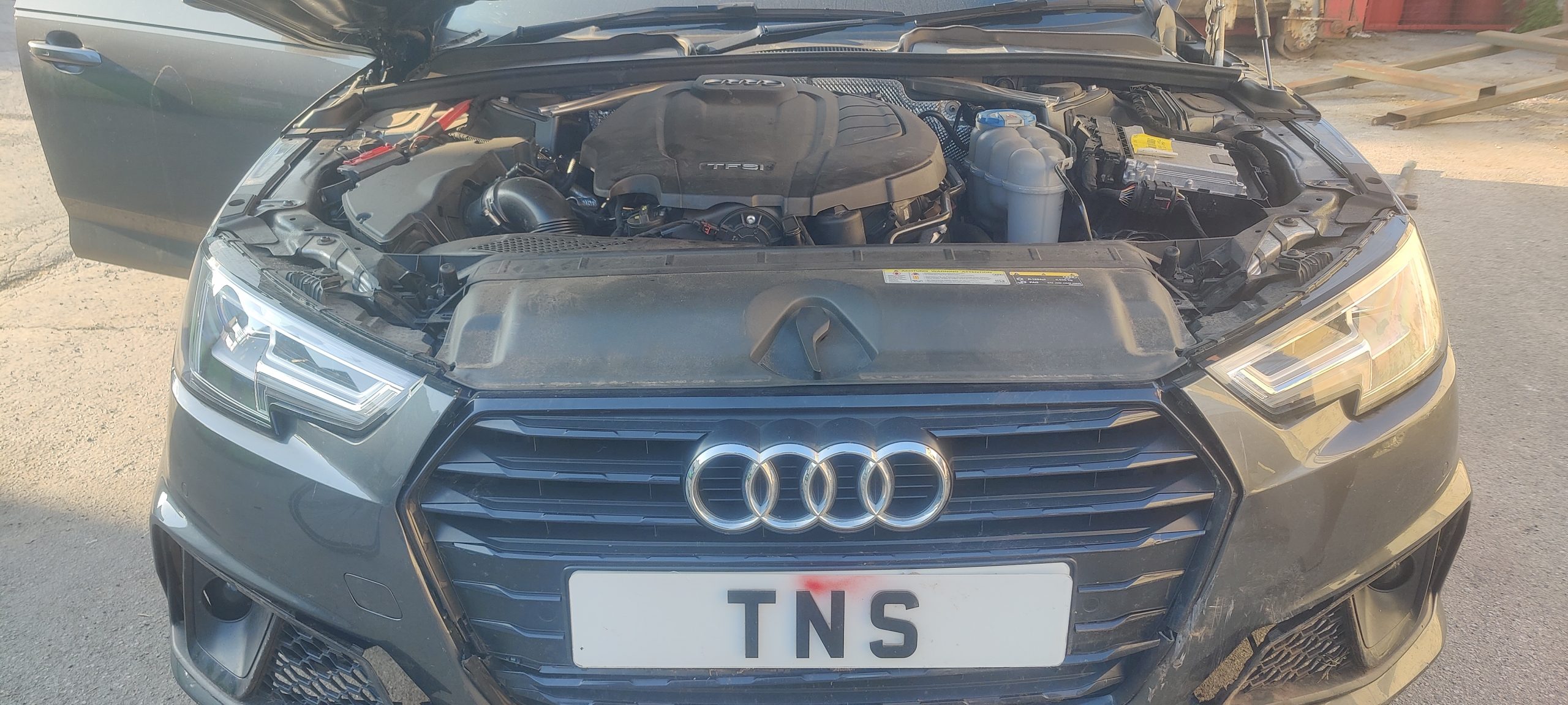 2019 19 AUDI A4 AVANT 2.0 35 TFSI BLACK ED. AUTO UNRECORDED DAMAGED SALVAGE