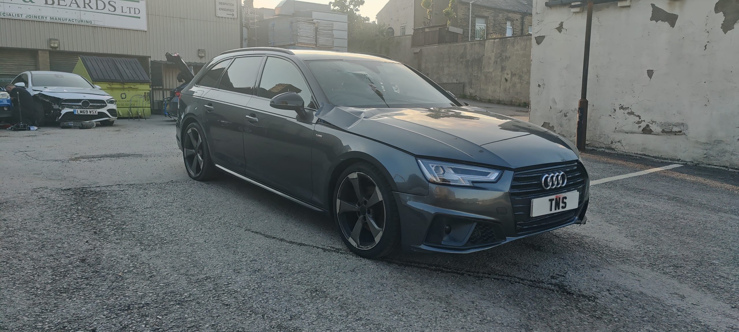 2019 19 AUDI A4 AVANT 2.0 35 TFSI BLACK ED. AUTO UNRECORDED DAMAGED SALVAGE