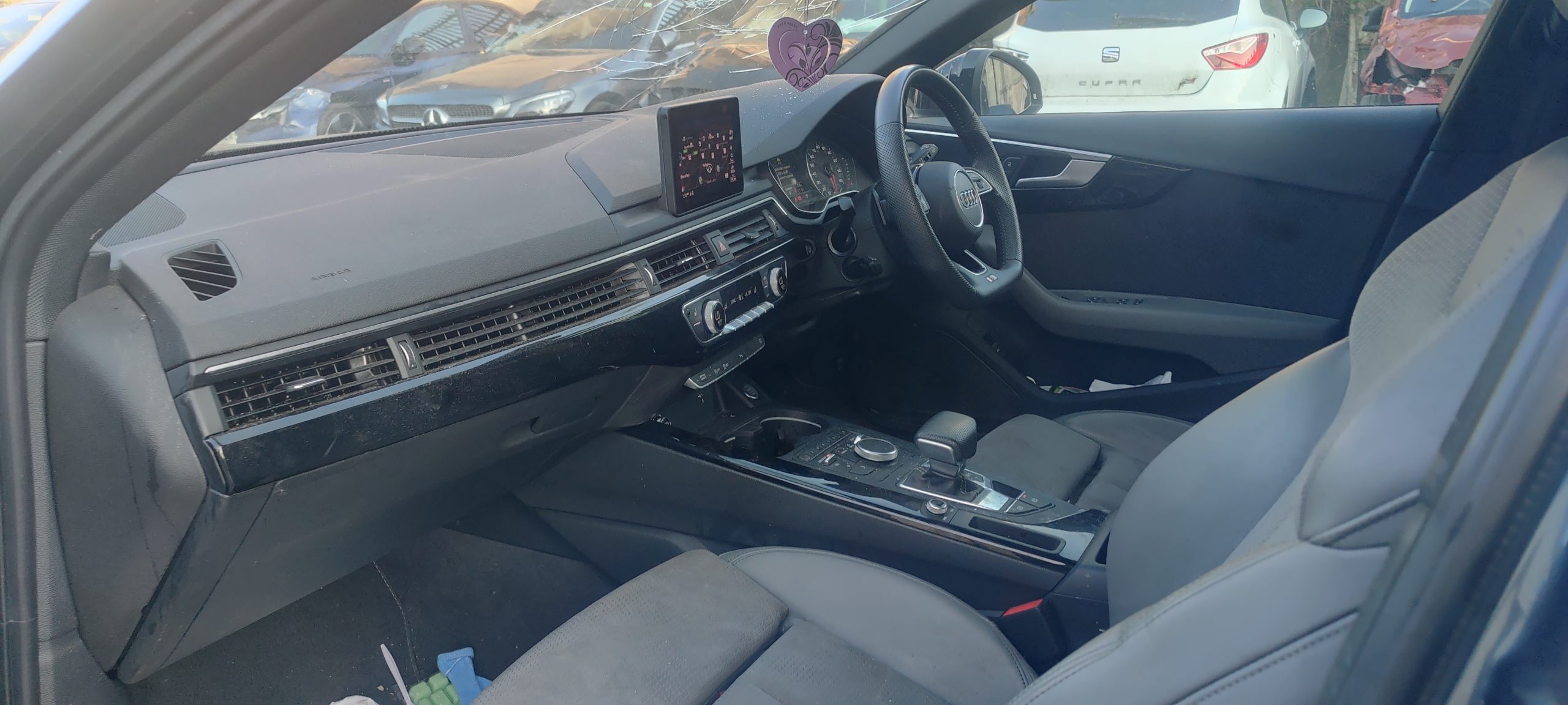 2019 19 AUDI A4 AVANT 2.0 35 TFSI BLACK ED. AUTO UNRECORDED DAMAGED SALVAGE