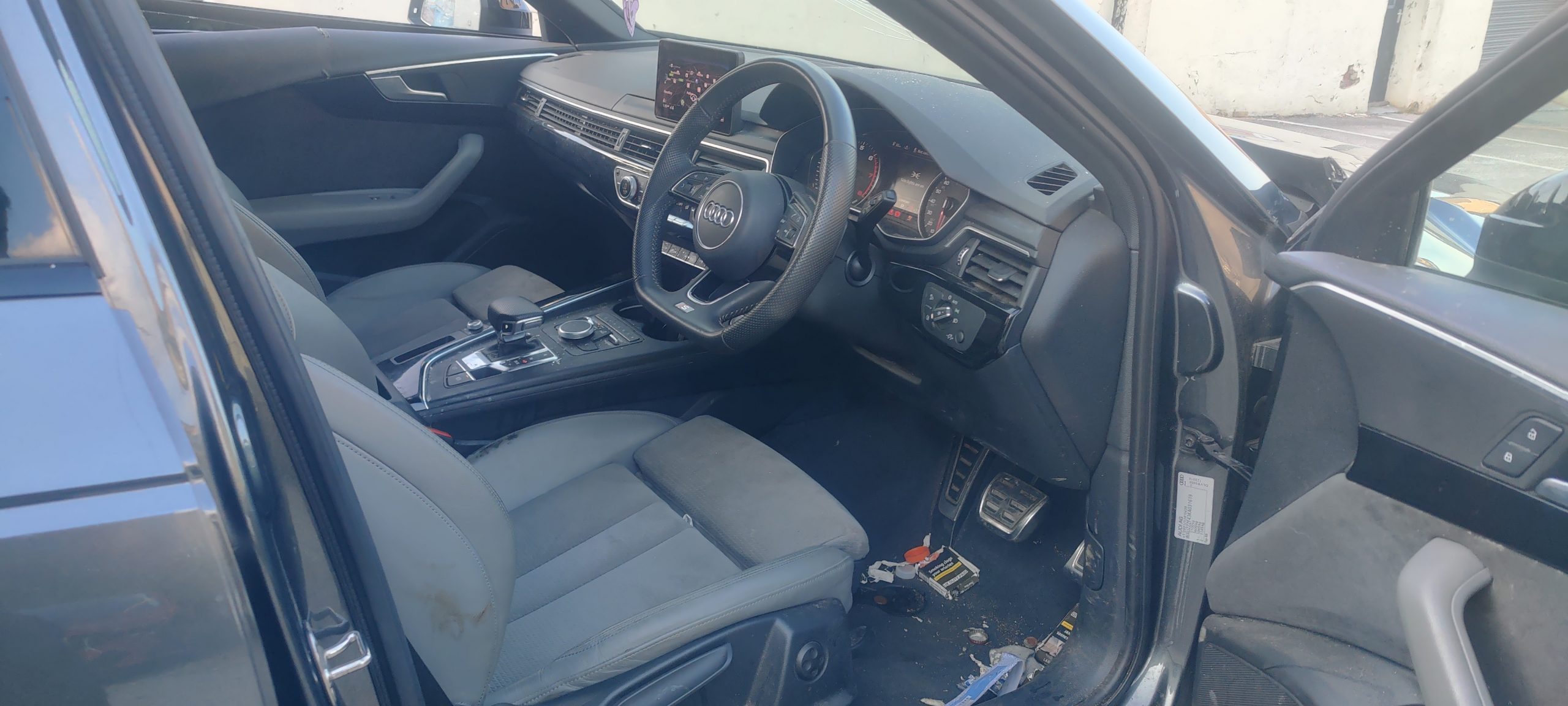 2019 19 AUDI A4 AVANT 2.0 35 TFSI BLACK ED. AUTO UNRECORDED DAMAGED SALVAGE