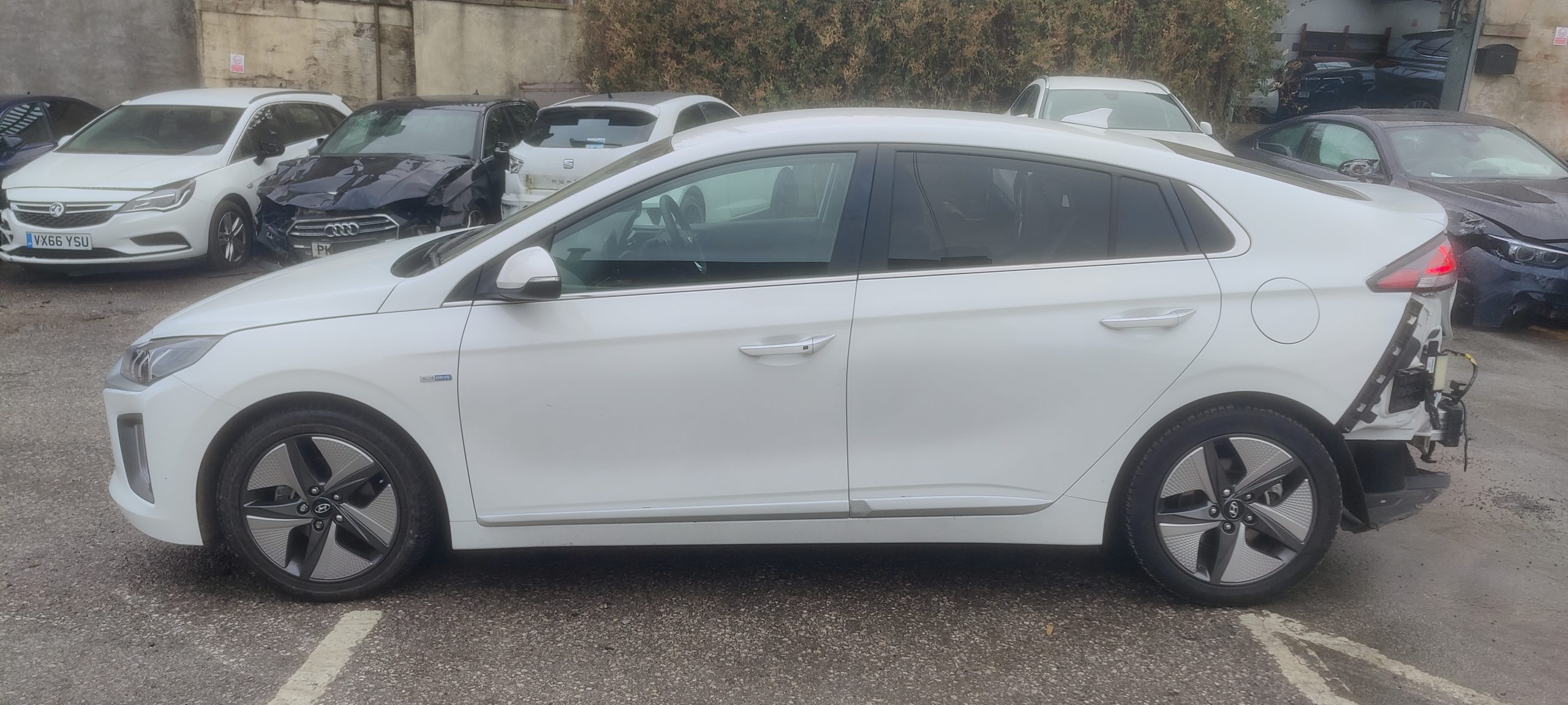 2021 21 HYUNDAI IONIQ 1.6 H-GDi PREMIUM SE DCT CAT S DAMAGED SALVAGE