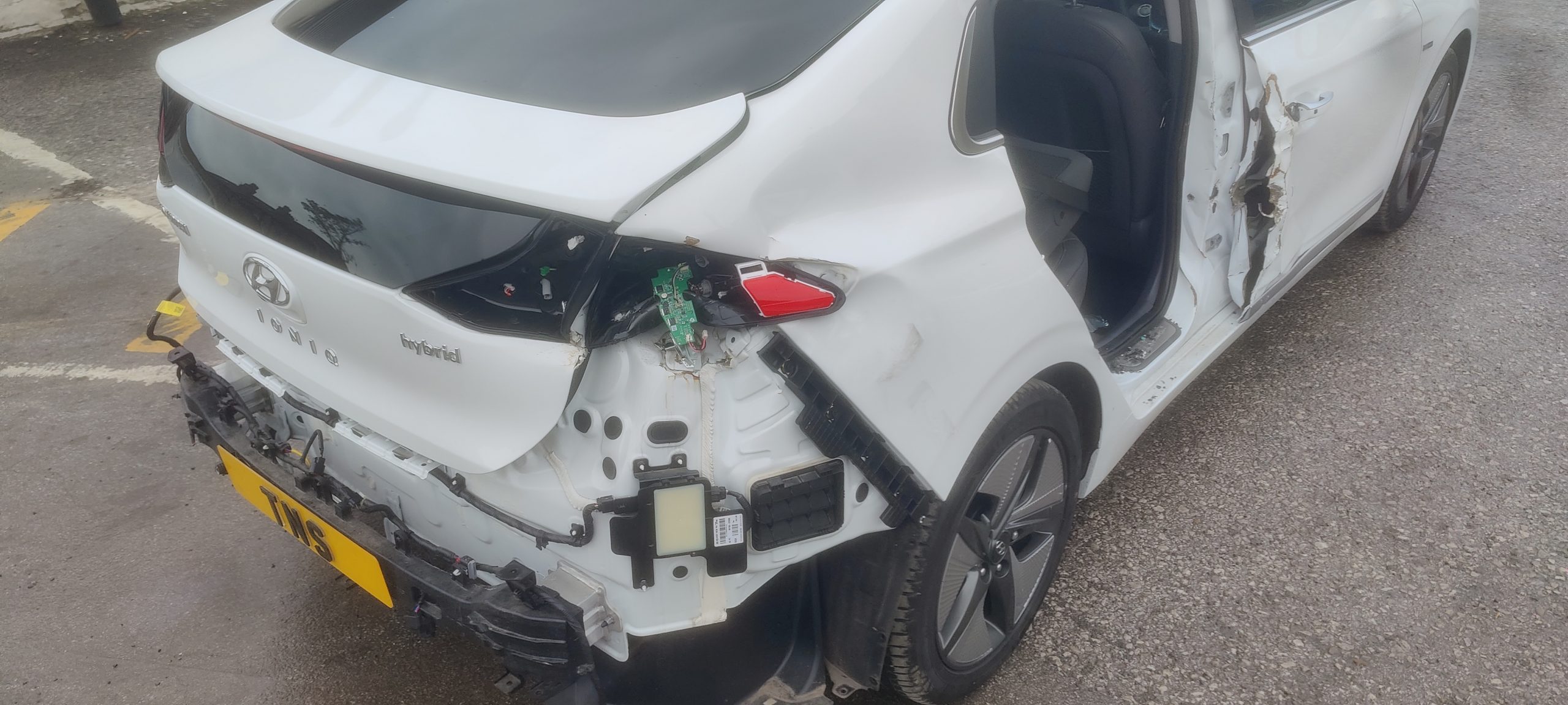 2021 21 HYUNDAI IONIQ 1.6 H-GDi PREMIUM SE DCT CAT S DAMAGED SALVAGE