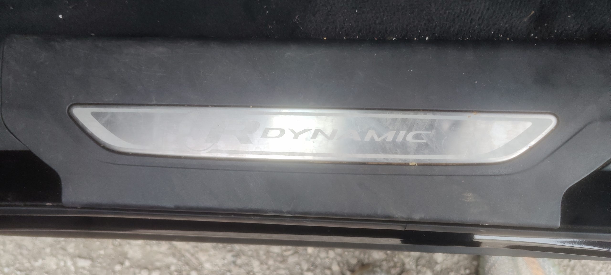 2018 68 LAND ROVER RANGE ROVER VELAR 3.0 D300 RDYNAMIC HSE CAT N DAMAGED SALVAGE