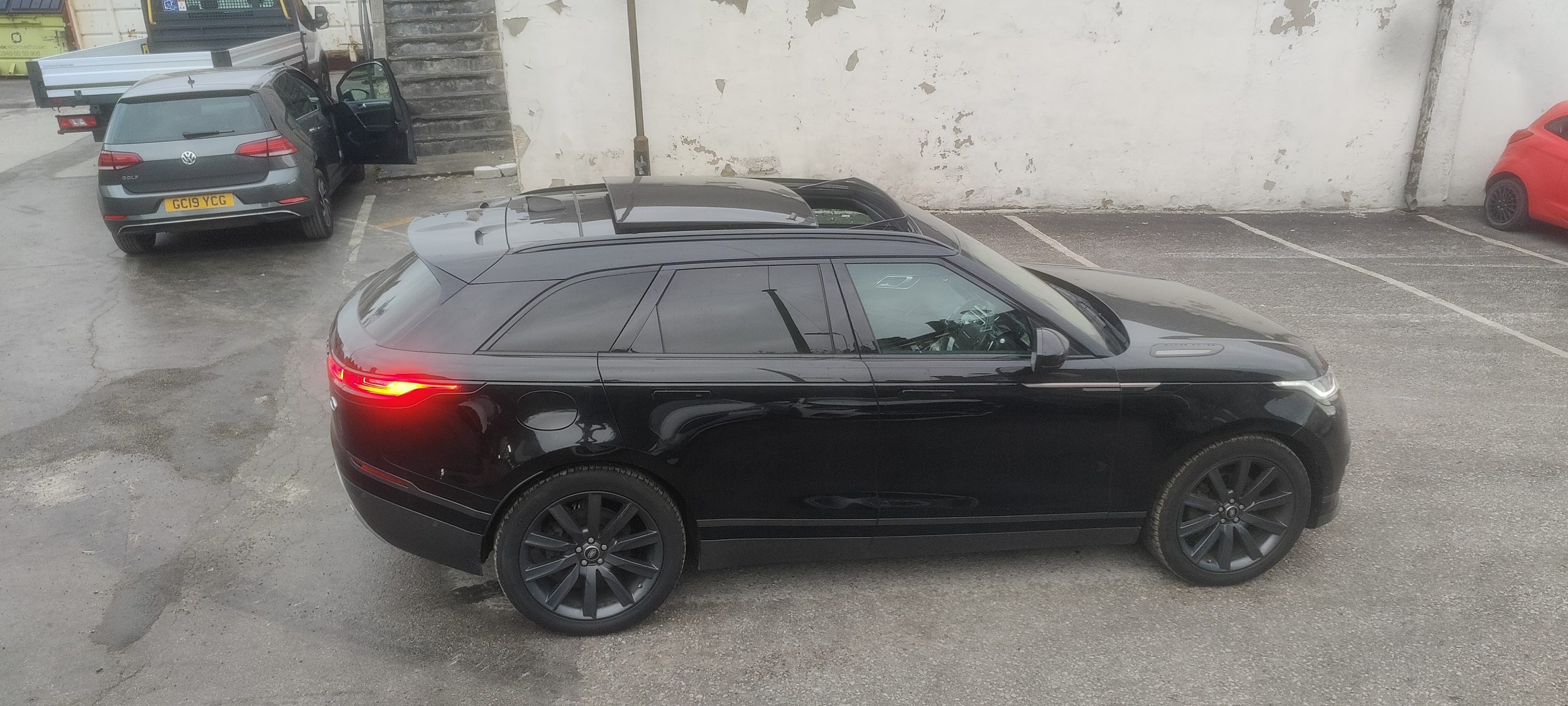 2018 68 LAND ROVER RANGE ROVER VELAR 3.0 D300 RDYNAMIC HSE CAT N DAMAGED SALVAGE