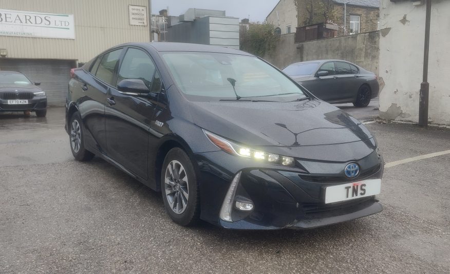 2020 70 TOYOTA PRIUS 1.8 VVT-H BUSINESS EDITION PLUS AUTO CAT S DAMAGED SALVAGE