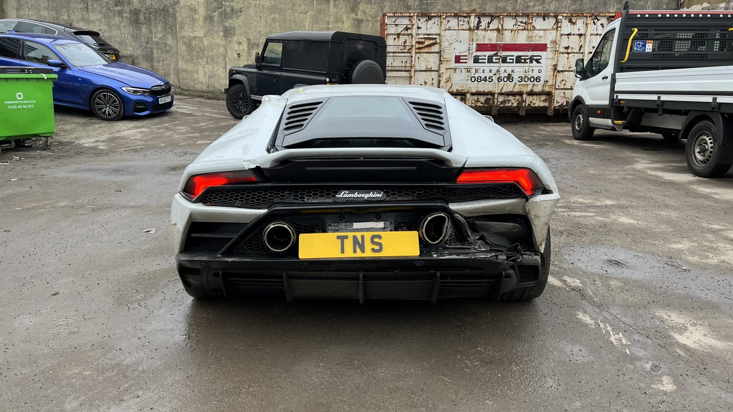 Lamborghini Huracan BREAKING