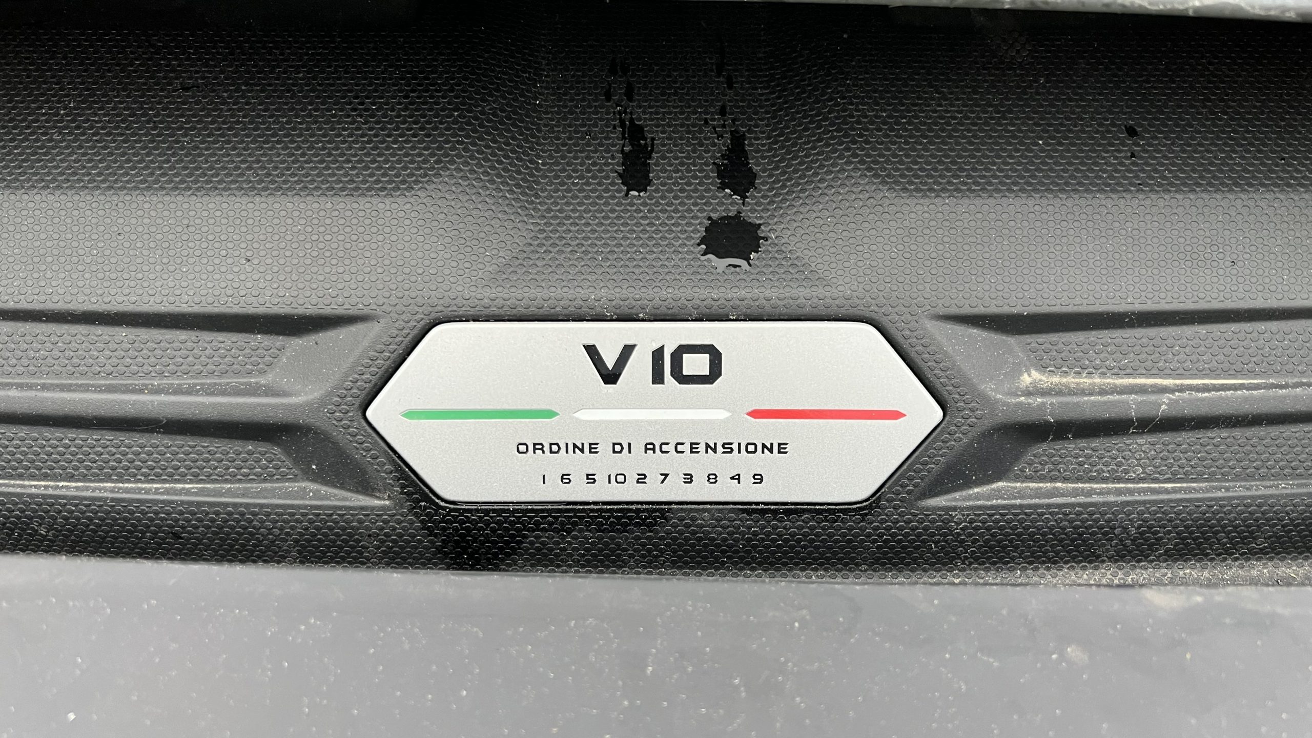 Lamborghini Huracan BREAKING