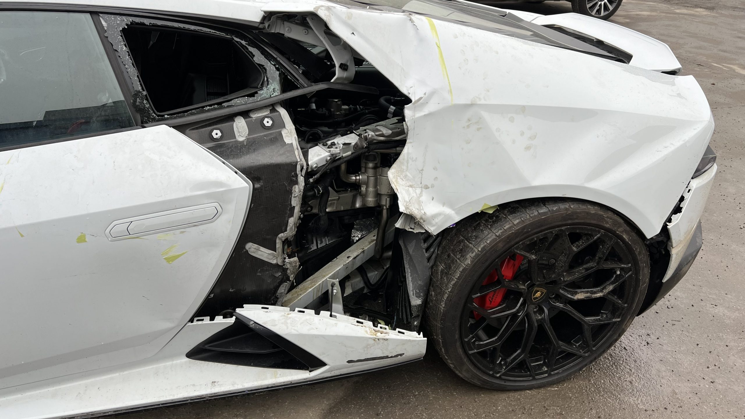 Lamborghini Huracan BREAKING