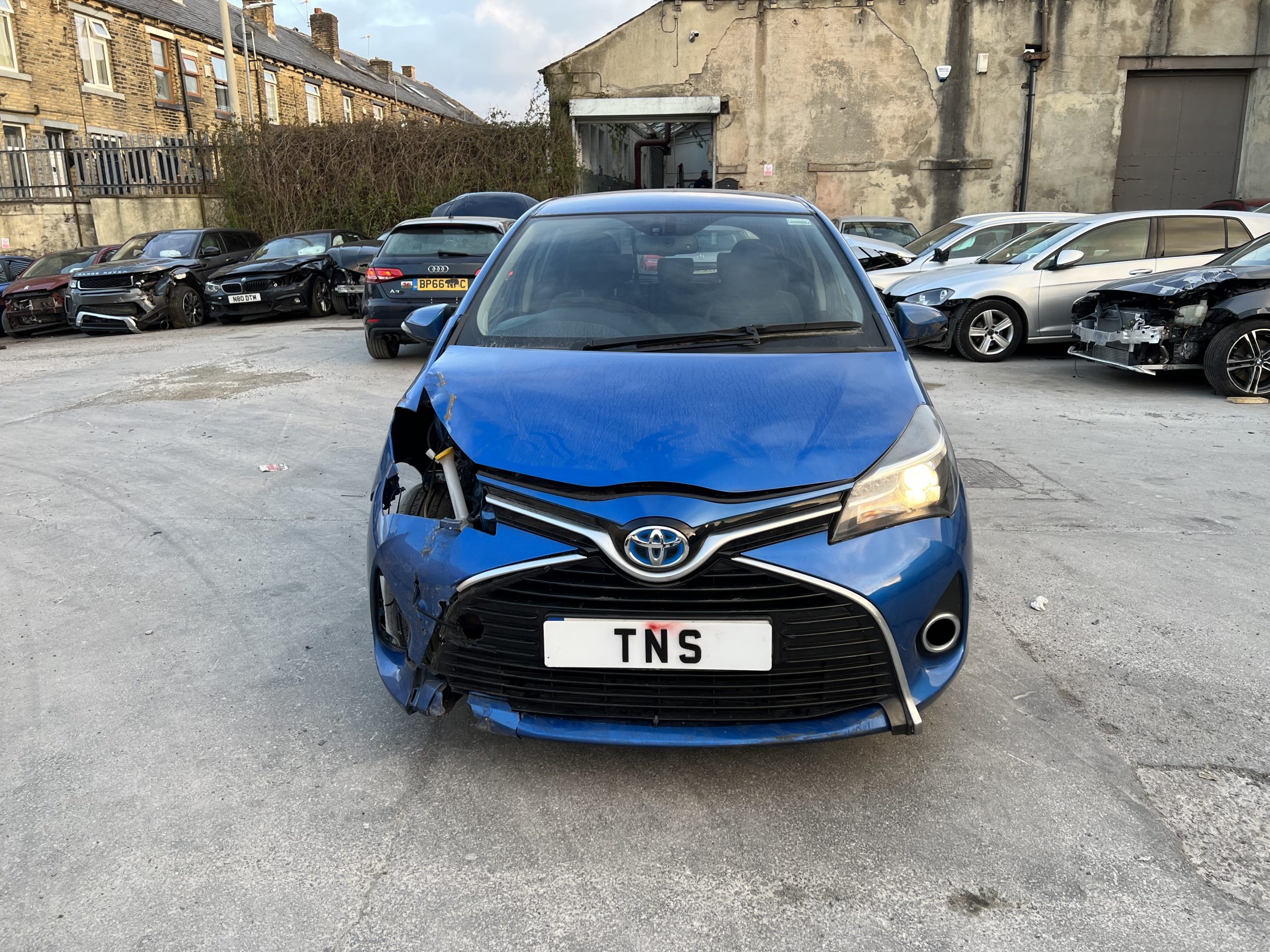2015 65 TOYOTA YARIS 1.5 VVT-h EXCEL ECVT HYBRID AUTO UNRECORDED DAMAGED SALVAGE