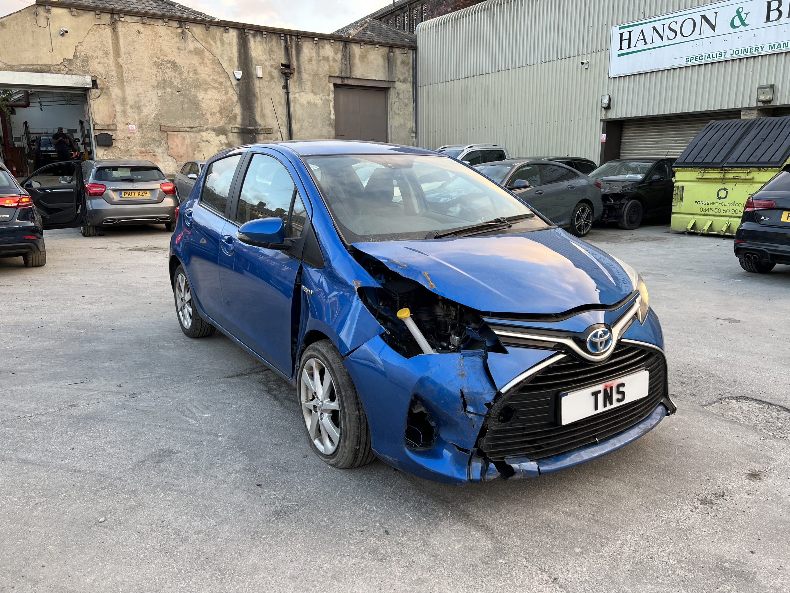 2015 65 TOYOTA YARIS 1.5 VVT-h EXCEL ECVT HYBRID AUTO UNRECORDED DAMAGED SALVAGE