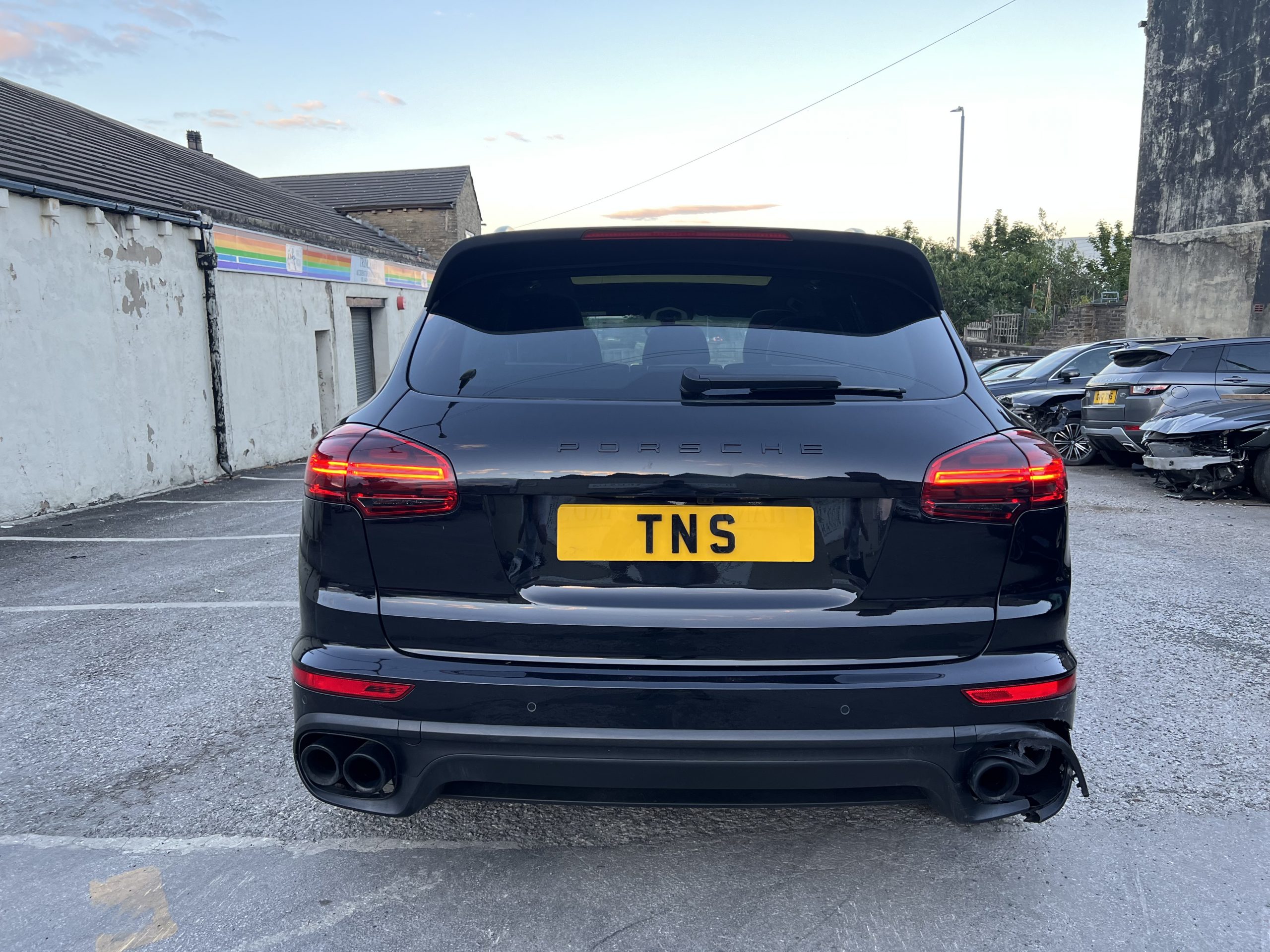 2017 17 PORSCHE CAYENNE 4.8 TURBO V8 4WD TRIPTONIC S AUTO UNRECORDED DAMAGED SALVAGE