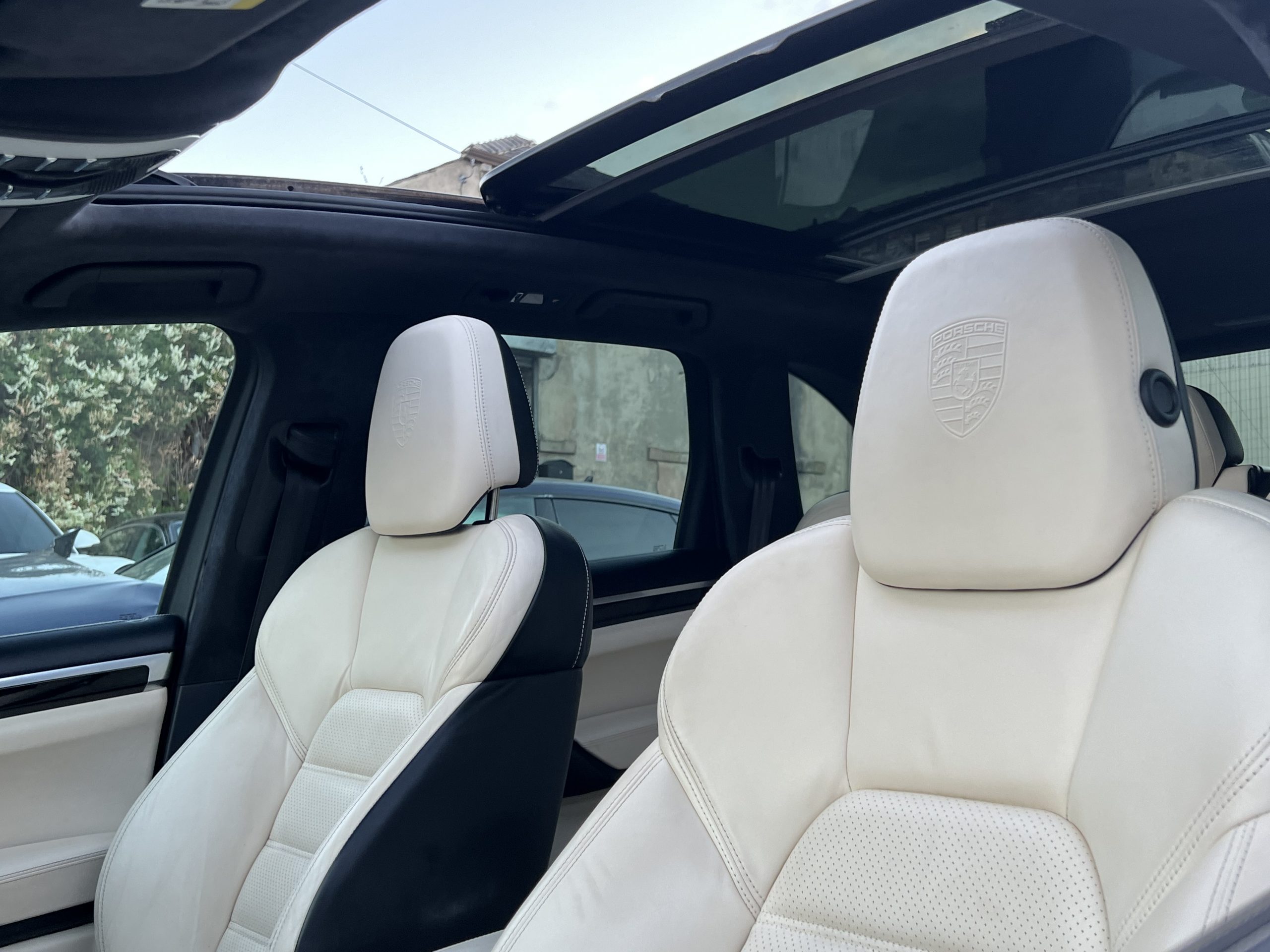 2017 17 PORSCHE CAYENNE 4.8 TURBO V8 4WD TRIPTONIC S AUTO UNRECORDED DAMAGED SALVAGE