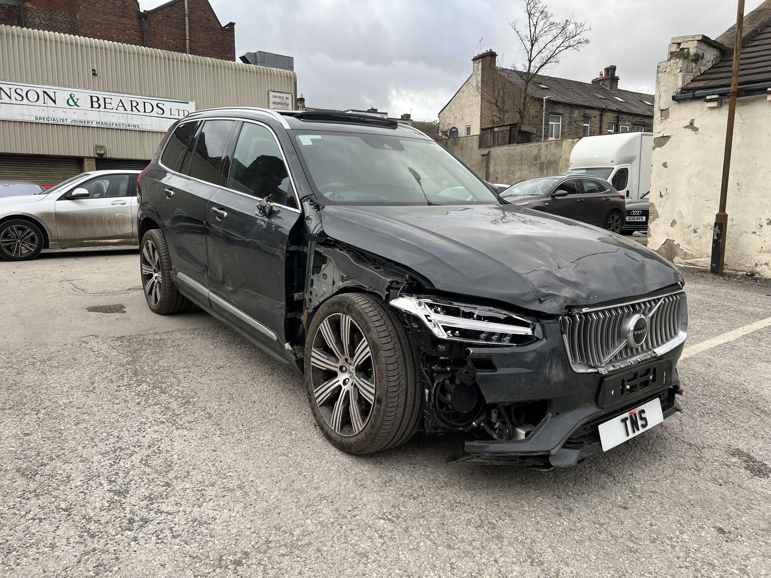 2022 22 VOLVO XC90 2.0H T8 INSCRIPTION PRO 4WD RECHARGE CAT S DAMAGED SALVAGE