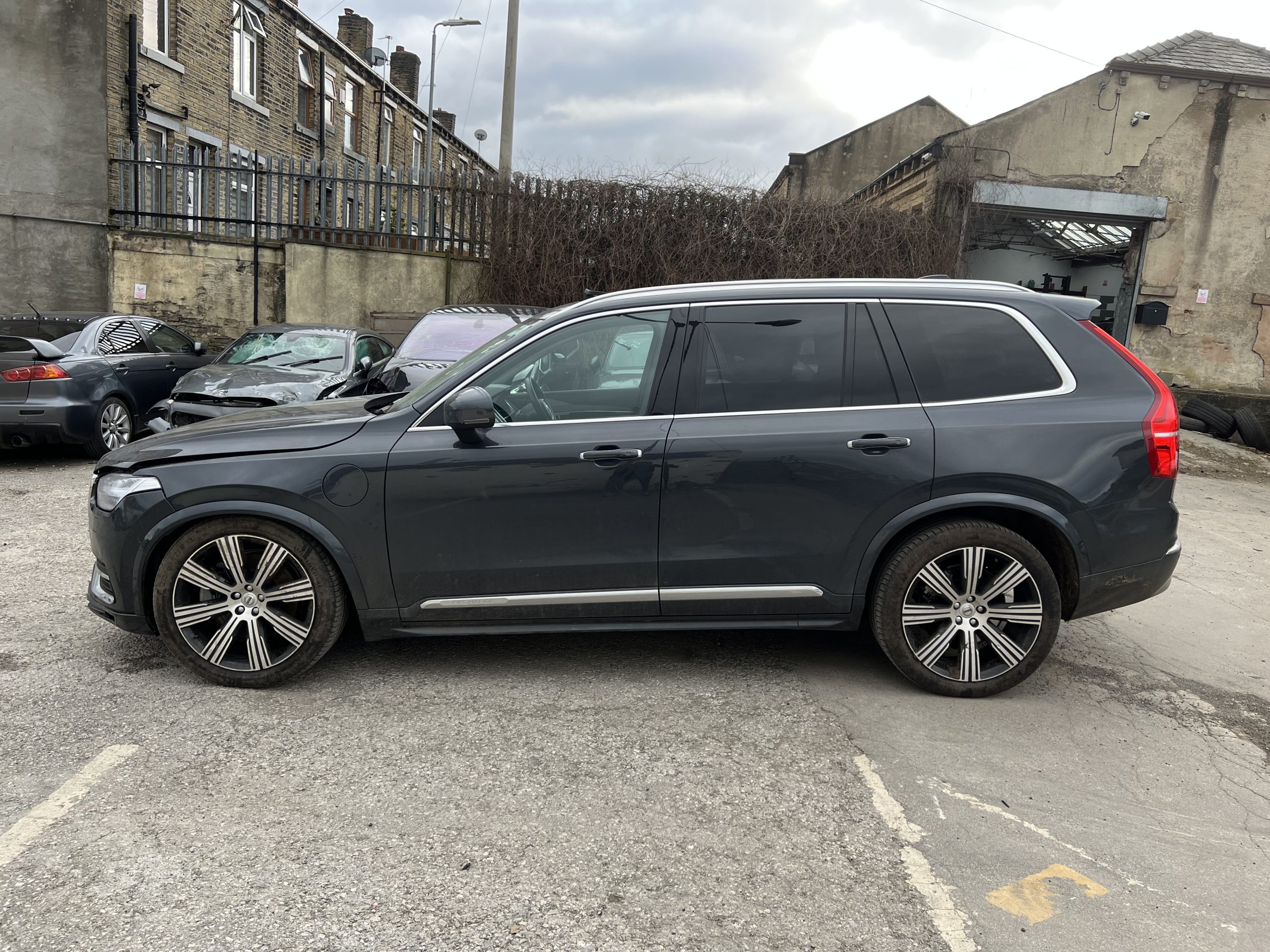 2022 22 VOLVO XC90 2.0H T8 INSCRIPTION PRO 4WD RECHARGE CAT S DAMAGED SALVAGE